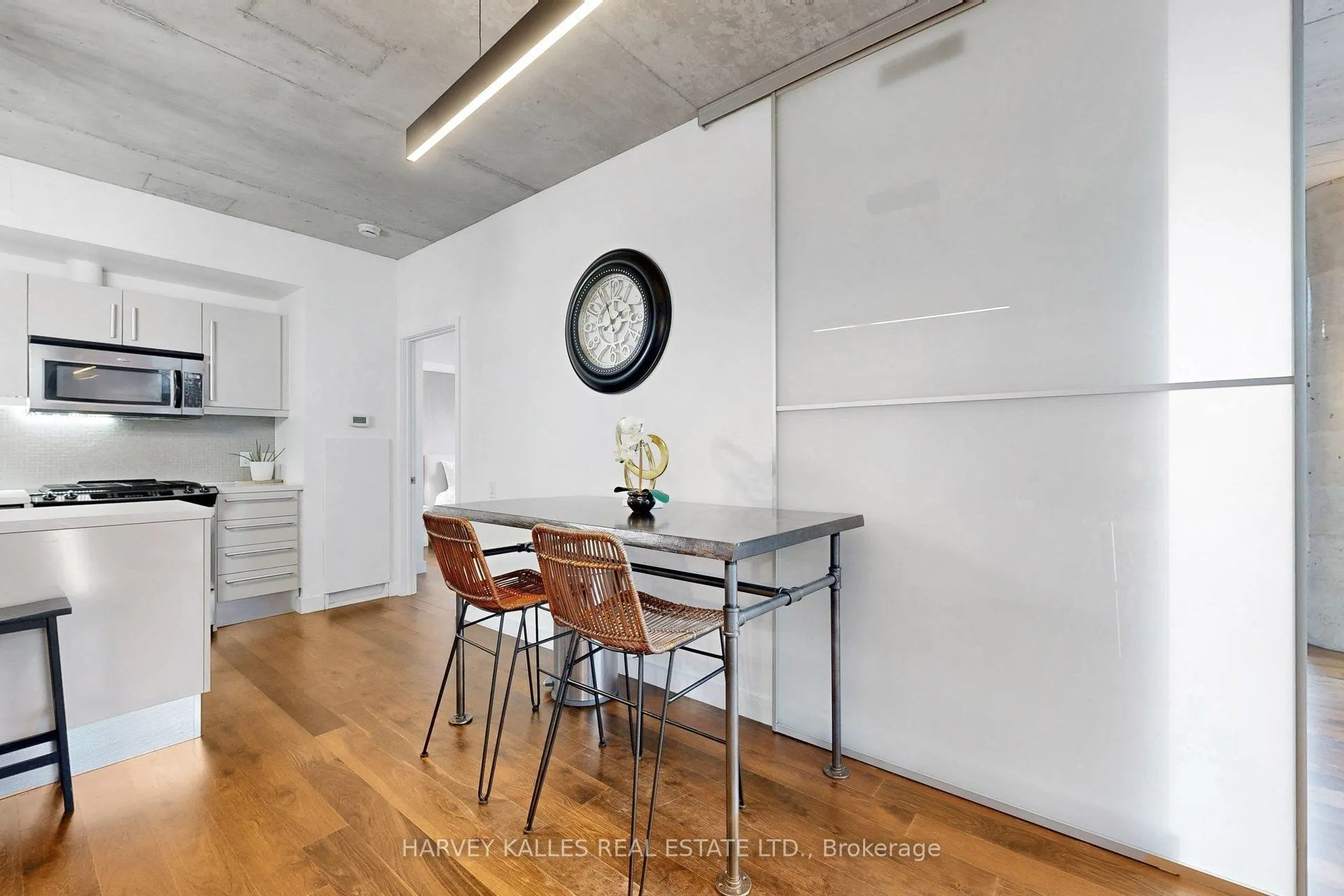 25 Oxley Street #410