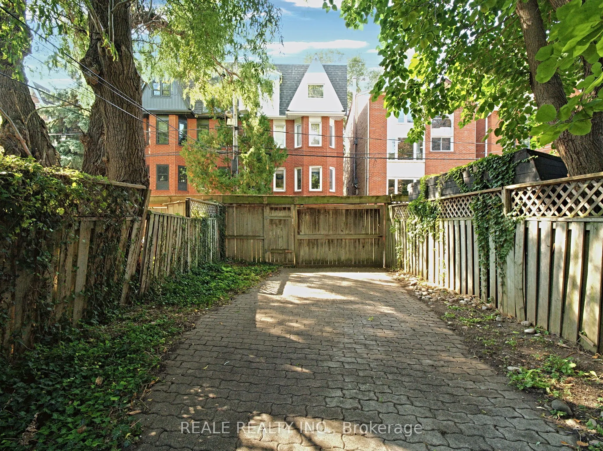 206 Berkeley Street