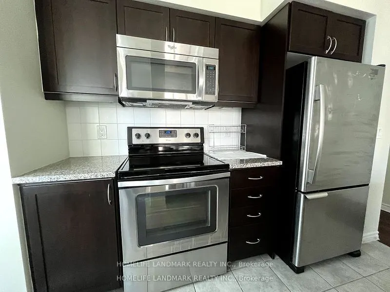19 Grand Trunk Crescent #1706
