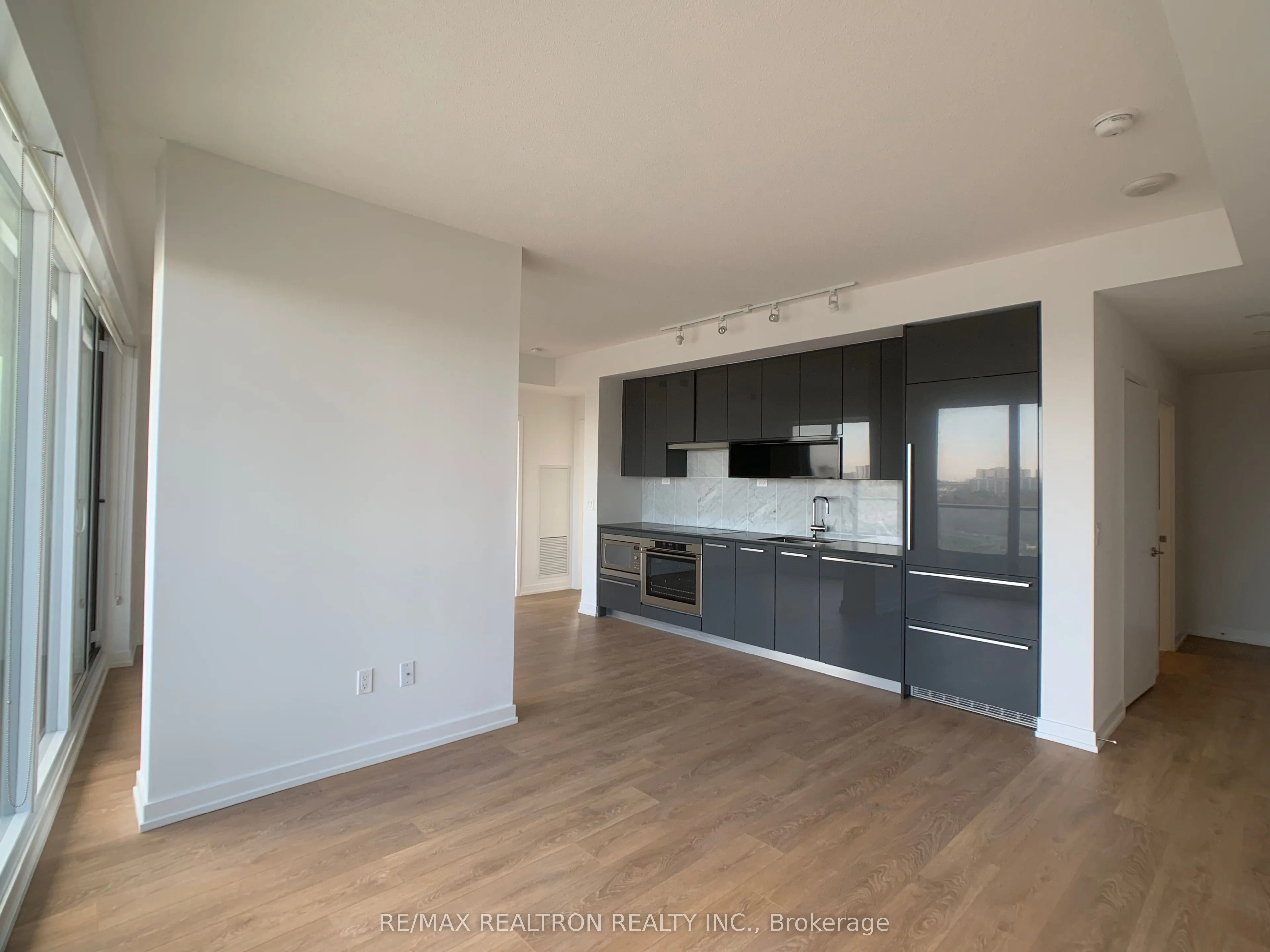 117 Mcmahon Drive #1102