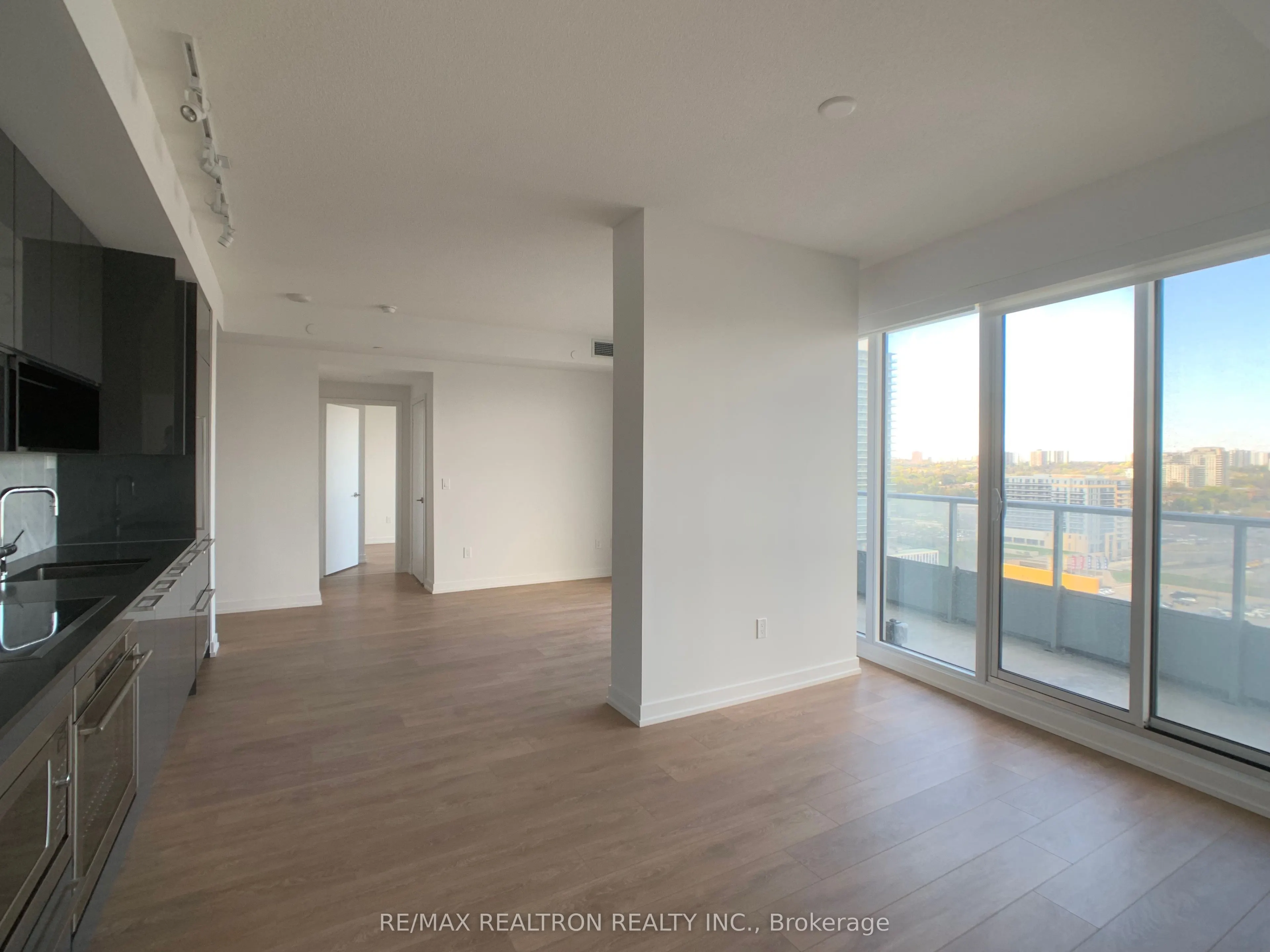 117 Mcmahon Drive #1102
