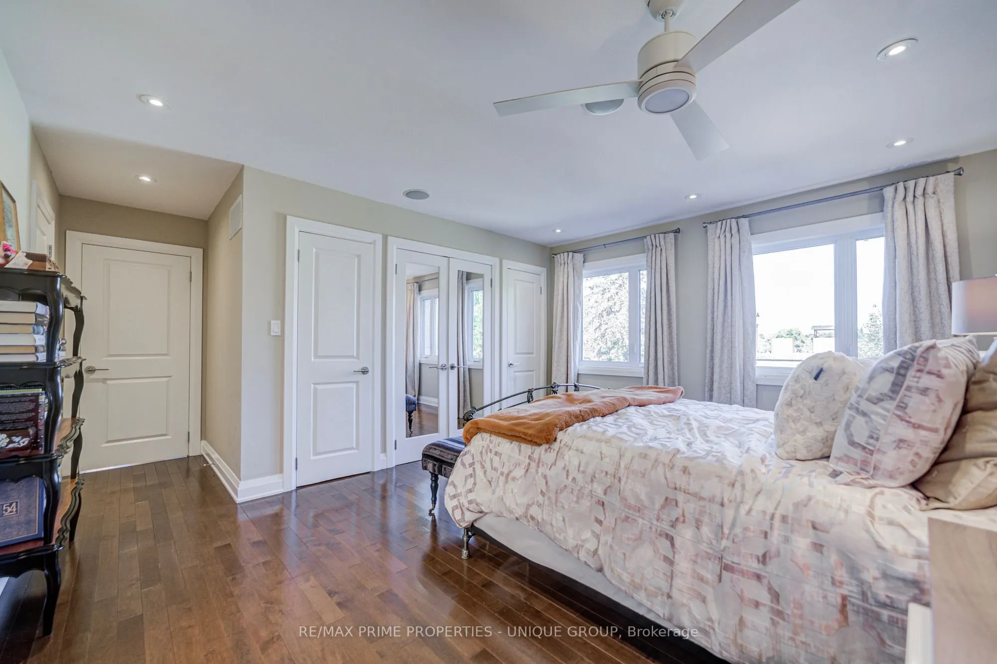 24 Cedarbank Crescent