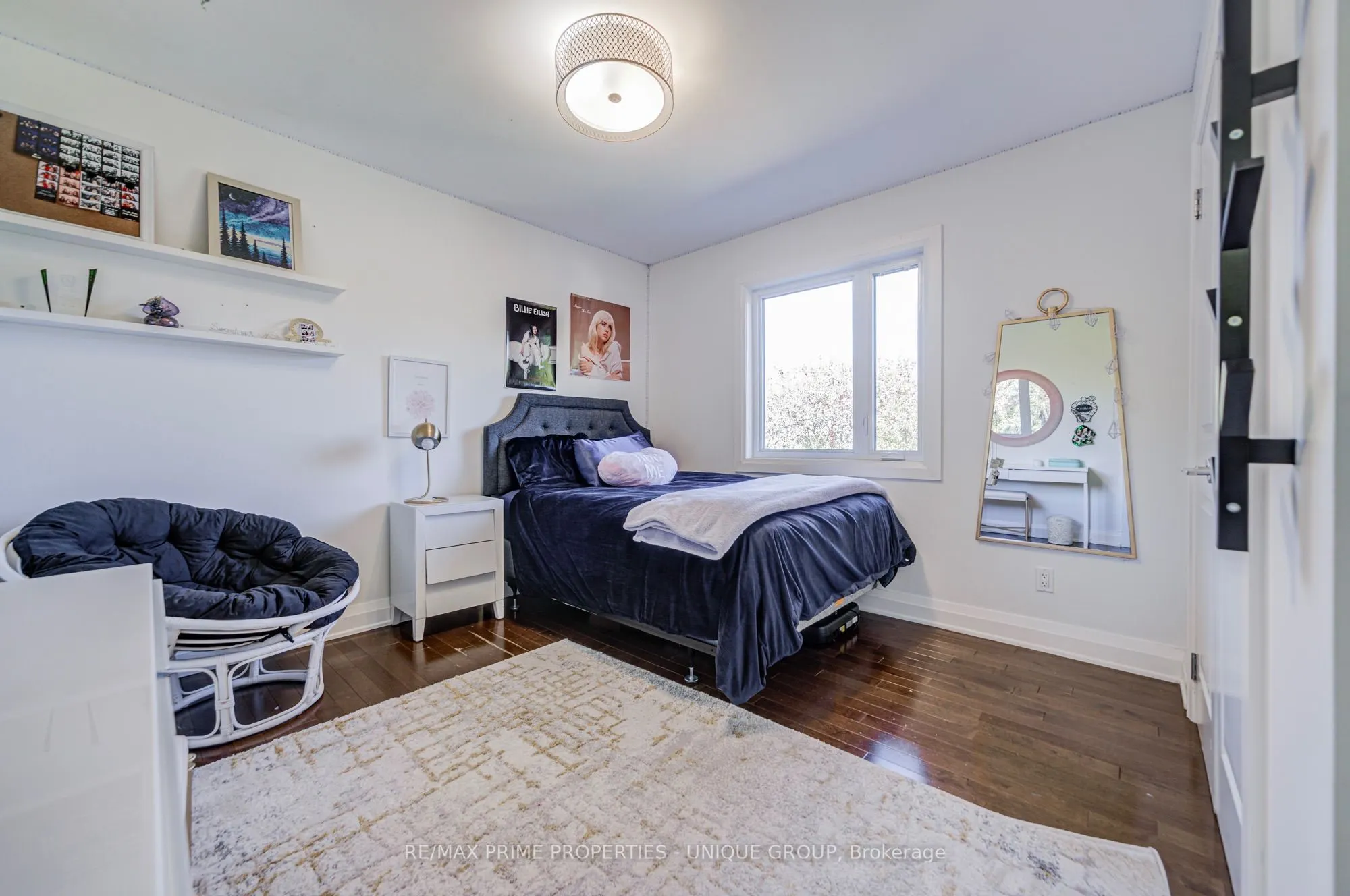 24 Cedarbank Crescent