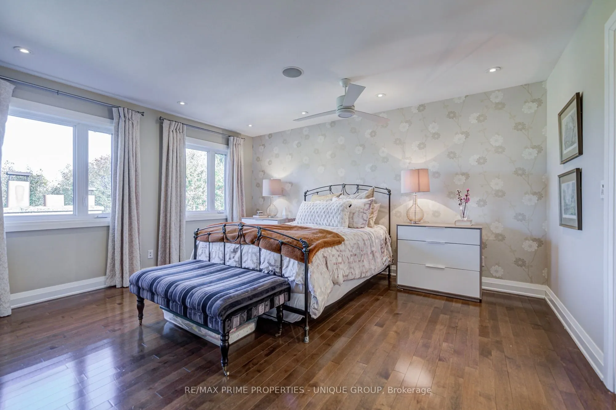 24 Cedarbank Crescent