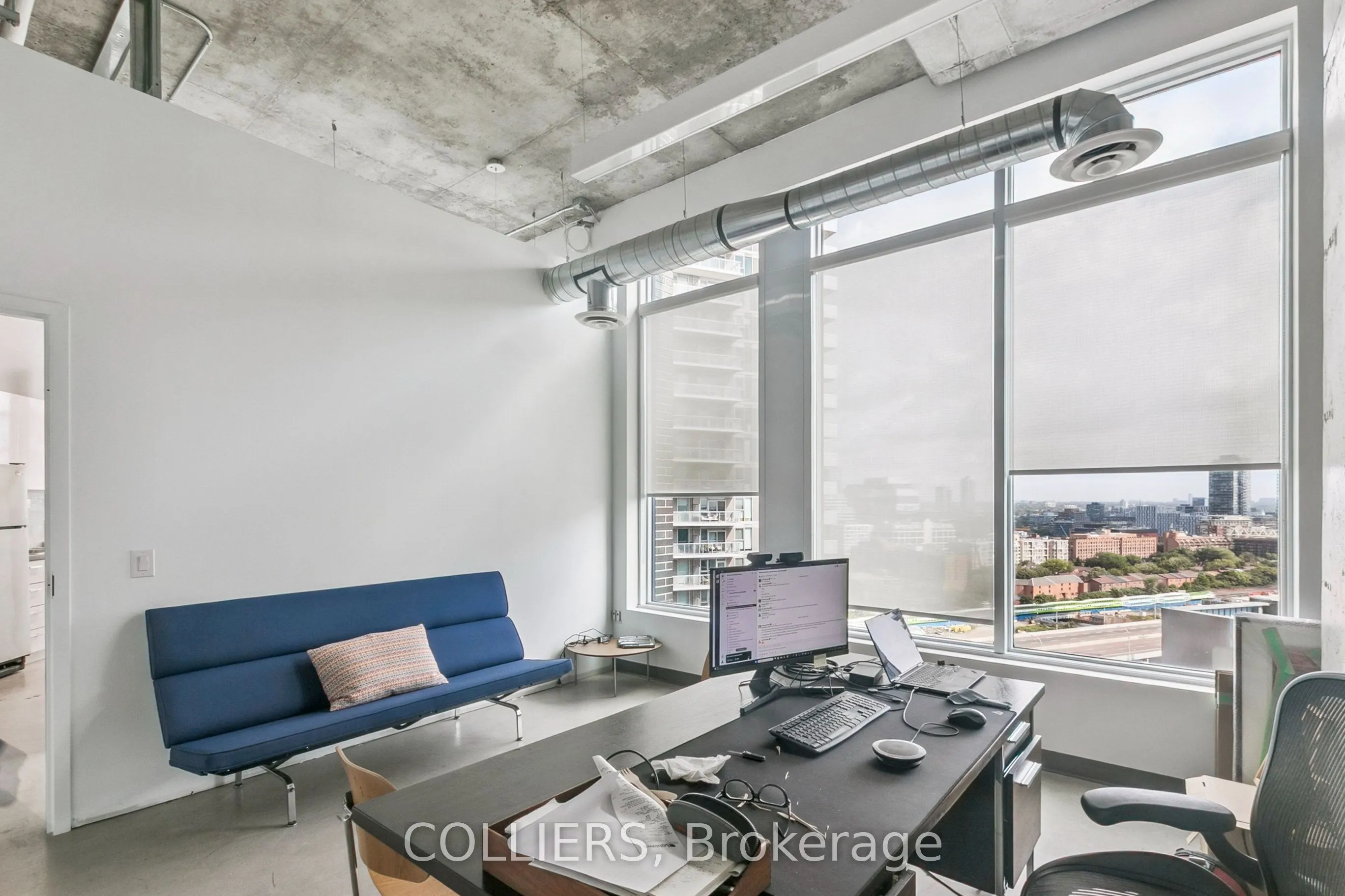 130 Queens Quay E #1304