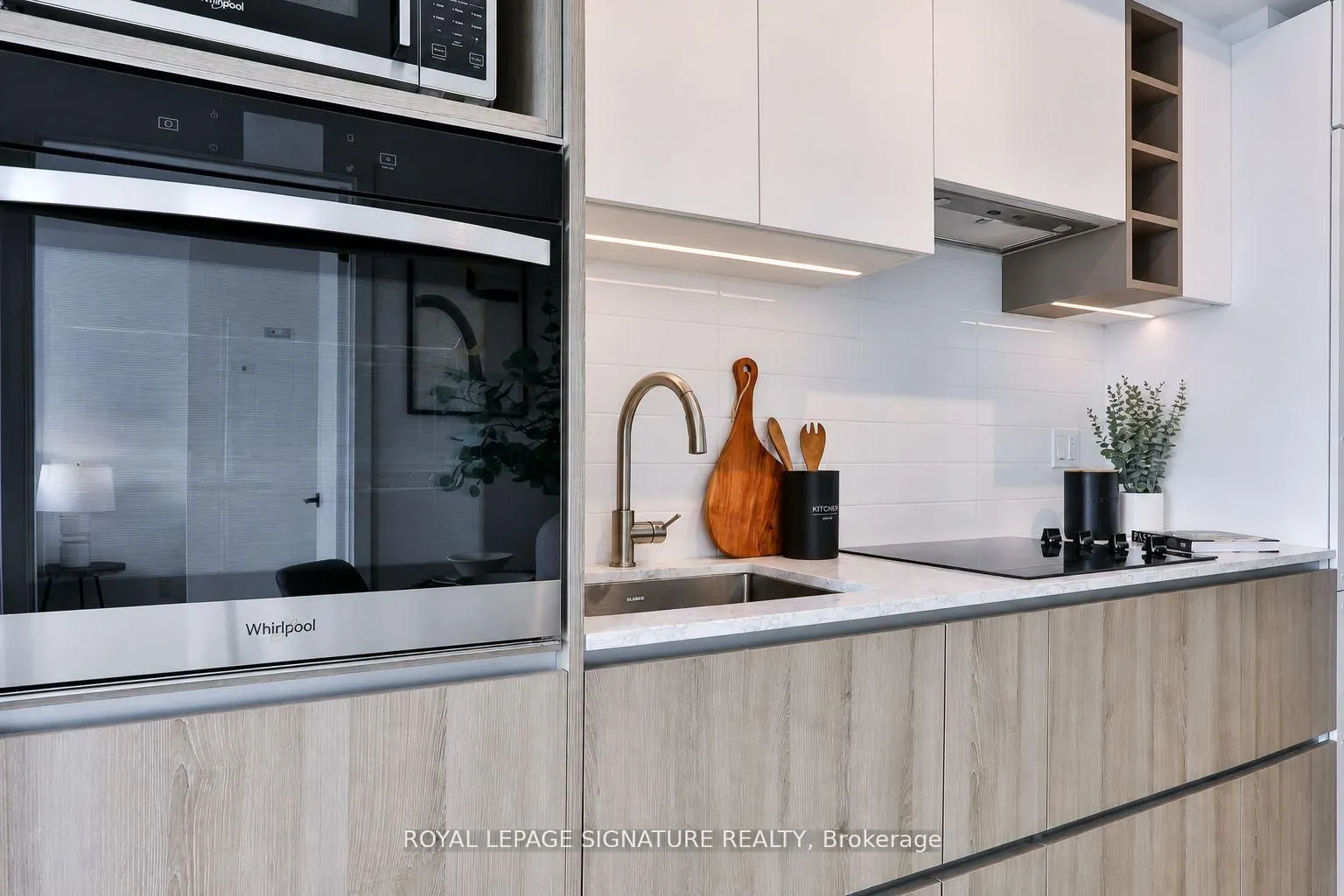 319 Jarvis Street #2916