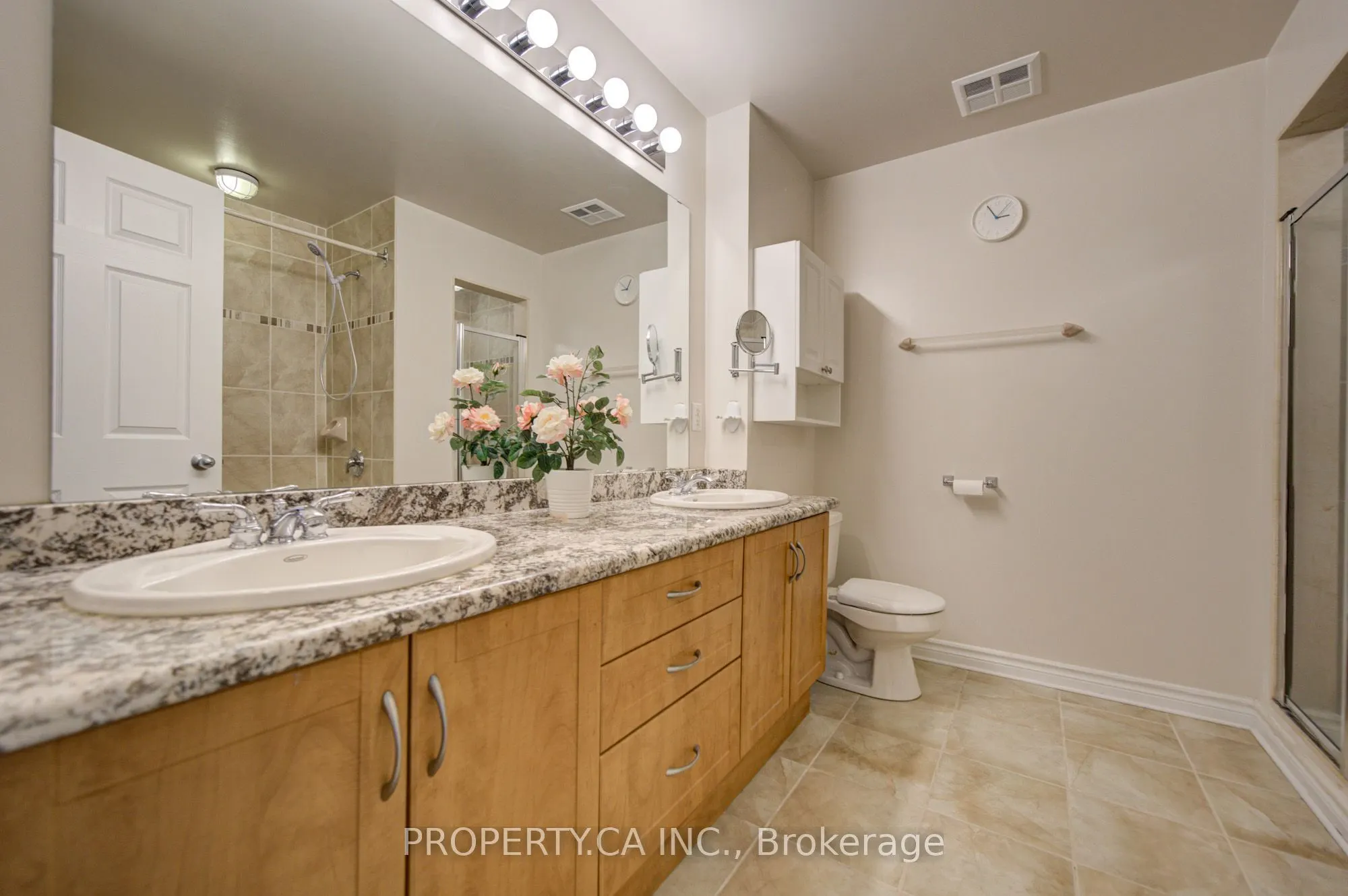 4200 Bathurst Street #609