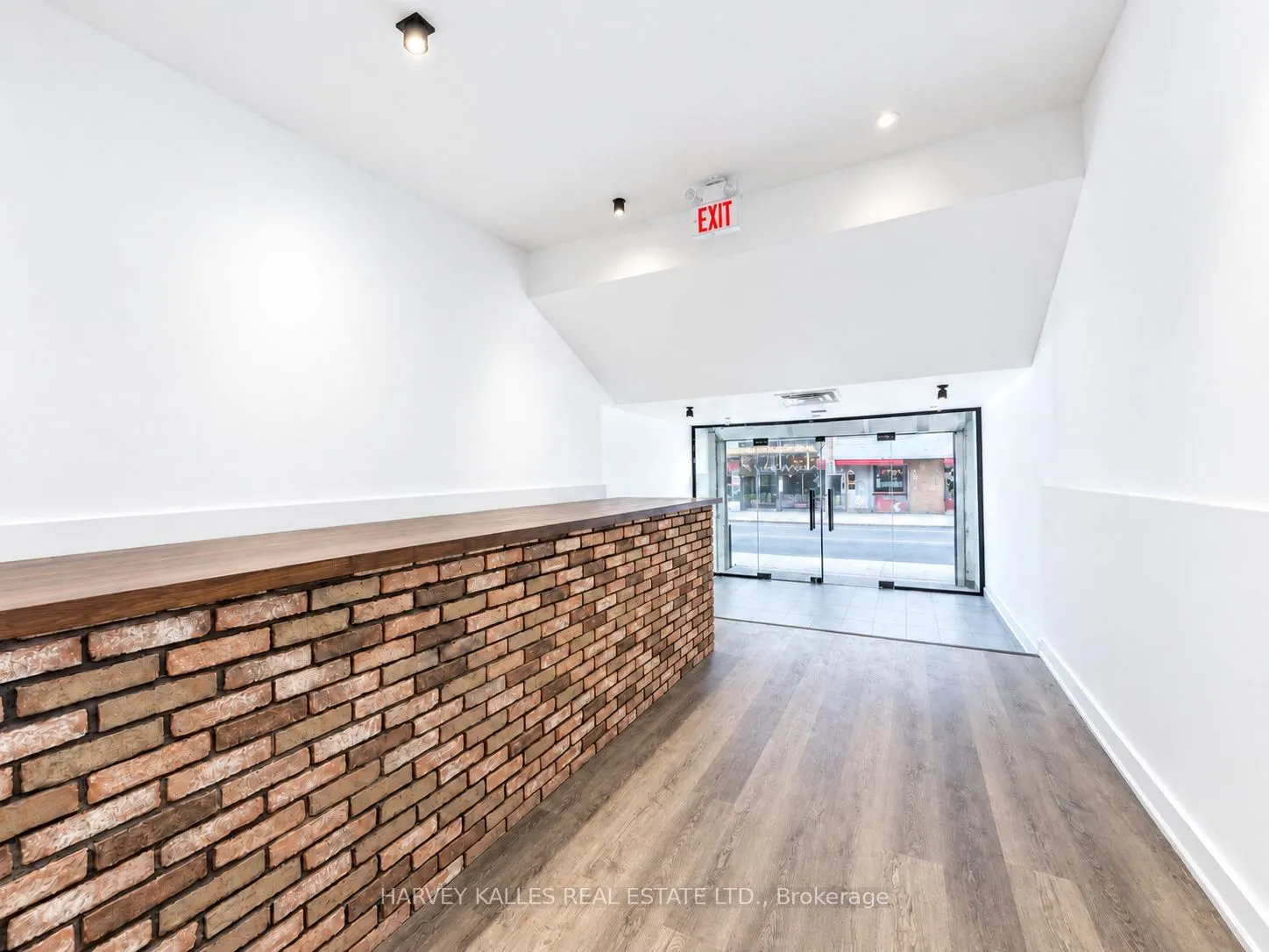 206 Augusta Avenue #main
