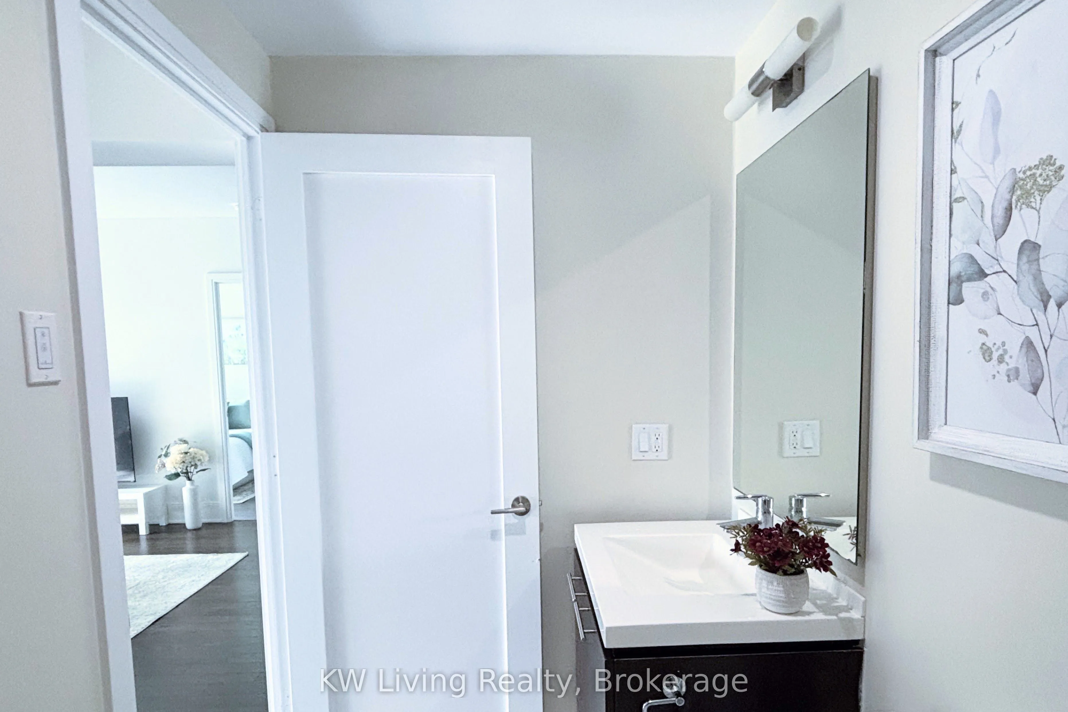 70 Roehampton Avenue #1116