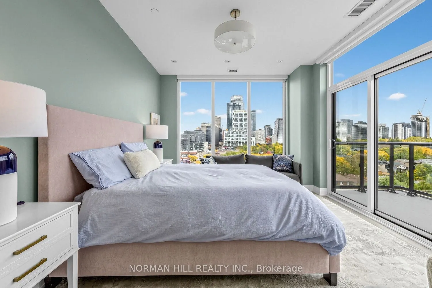 1 Belsize Drive #820