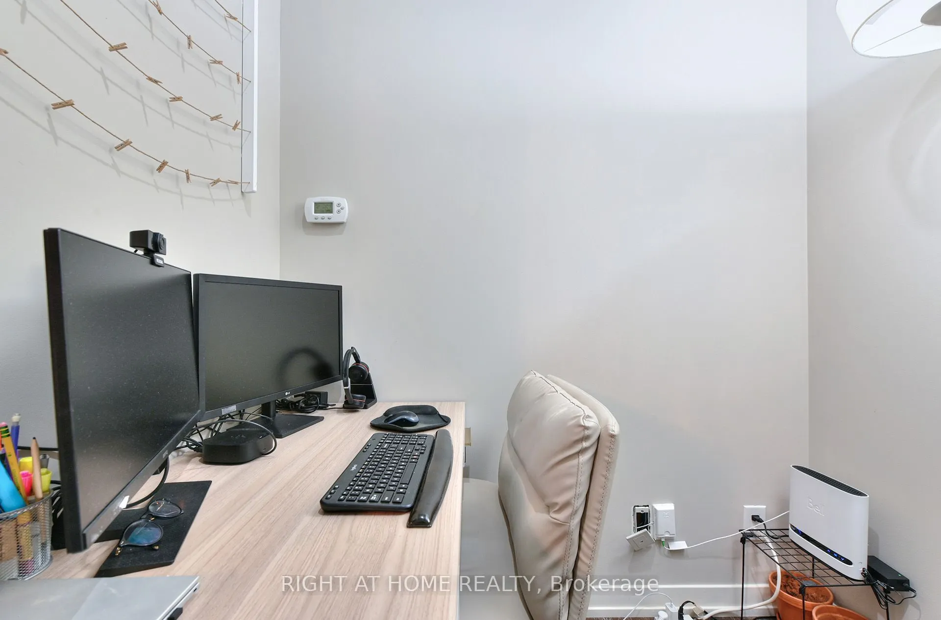 95 Bathurst Street #422