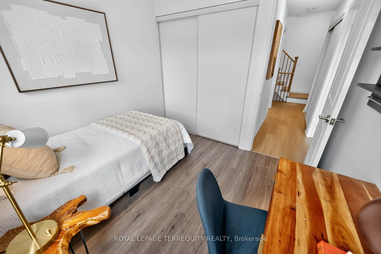 780 Sheppard Avenue E #16