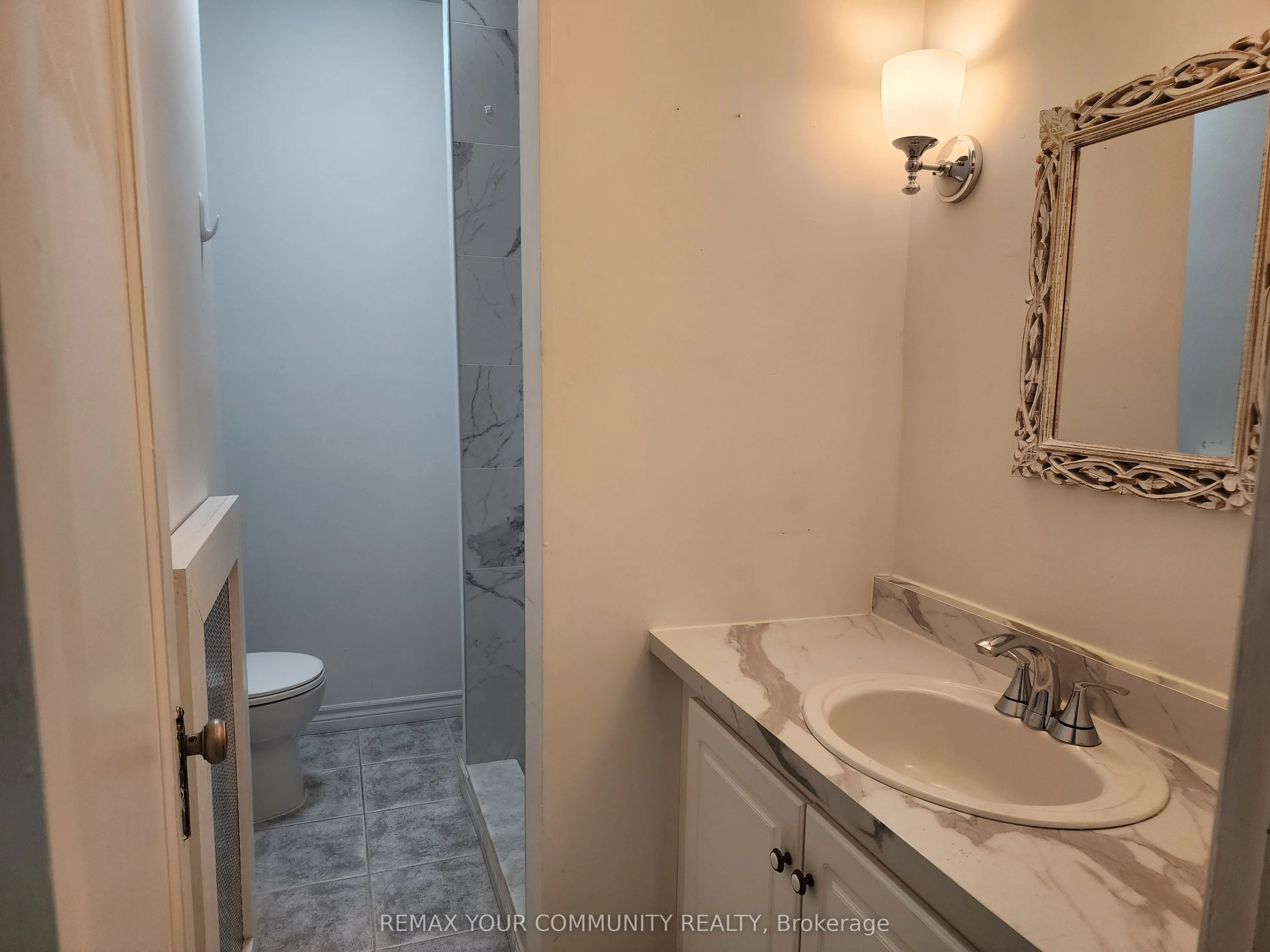 1018 Eglinton Avenue #Upper