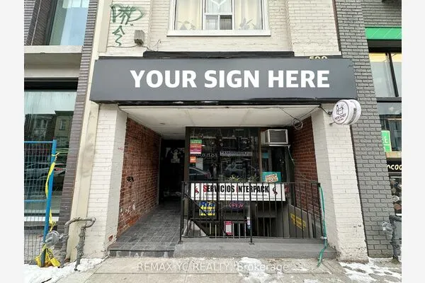 599 Bloor Street W