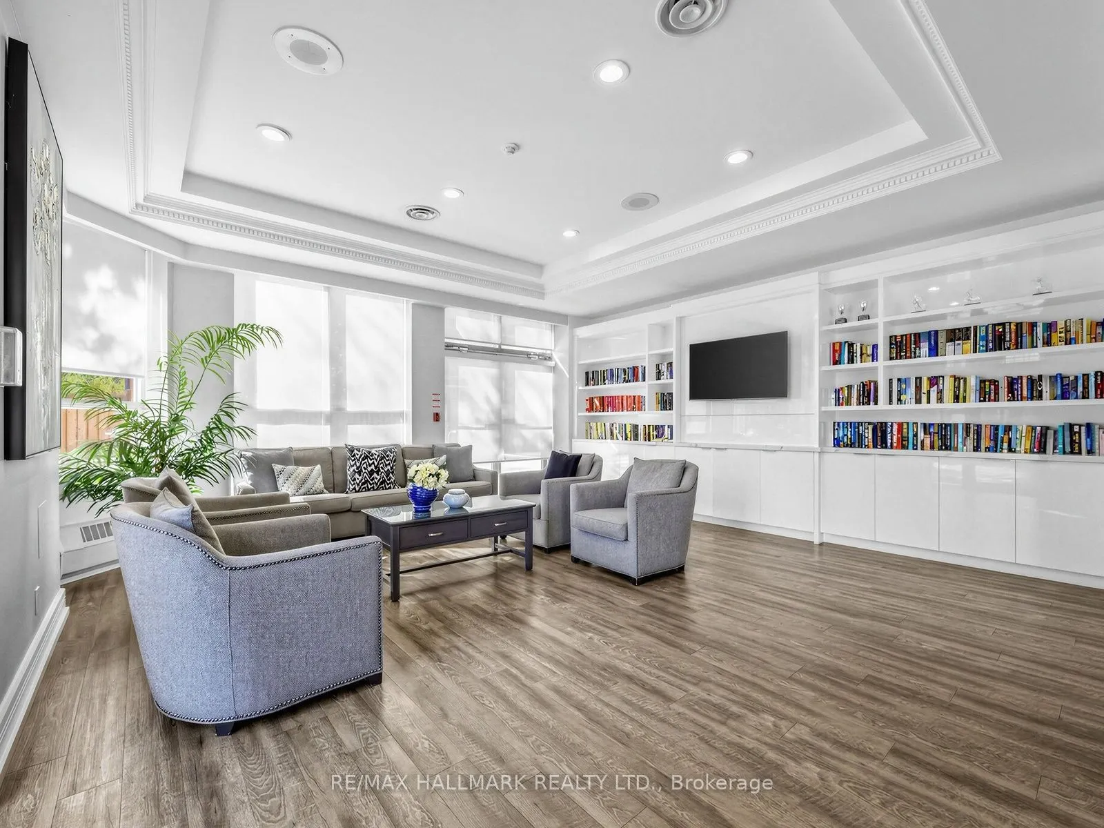 265 Ridley Boulevard #401