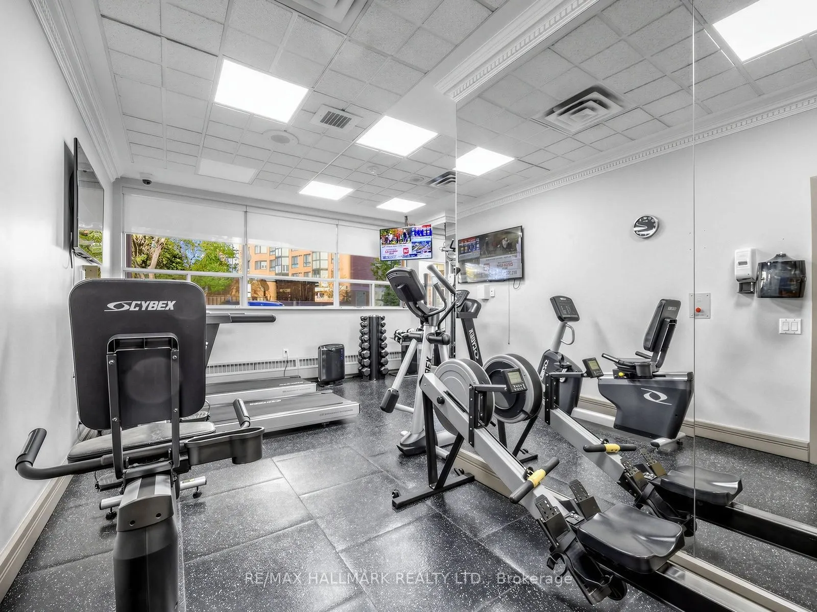 265 Ridley Boulevard #401