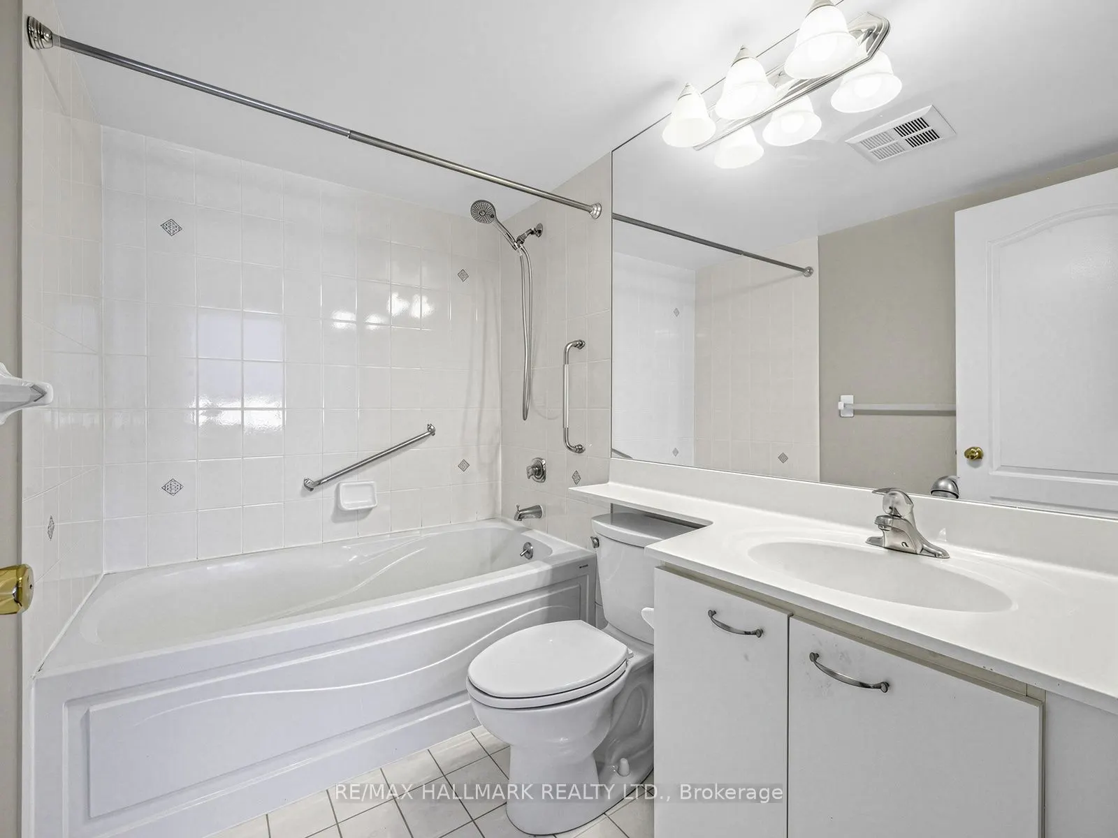 265 Ridley Boulevard #401
