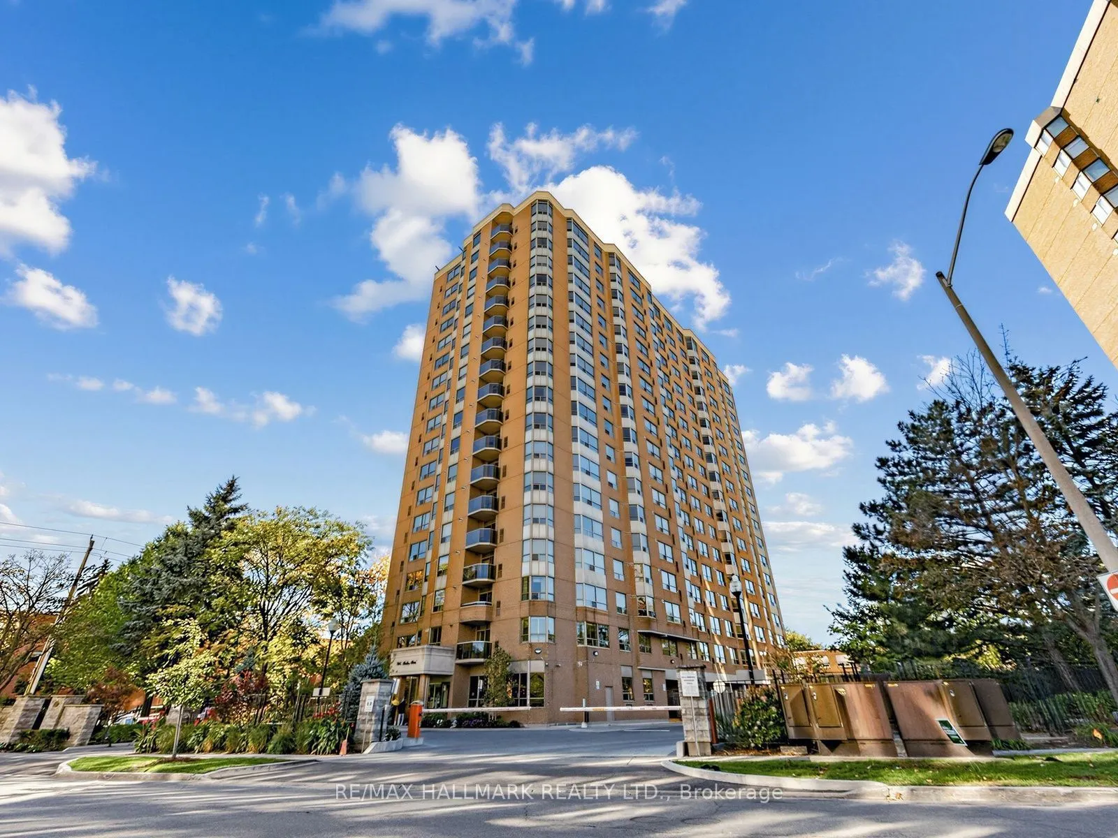 265 Ridley Boulevard #401