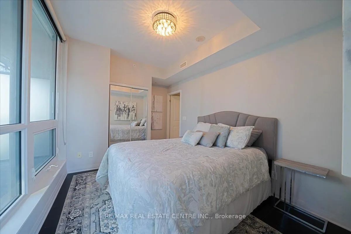 8 Mercer Street #2808