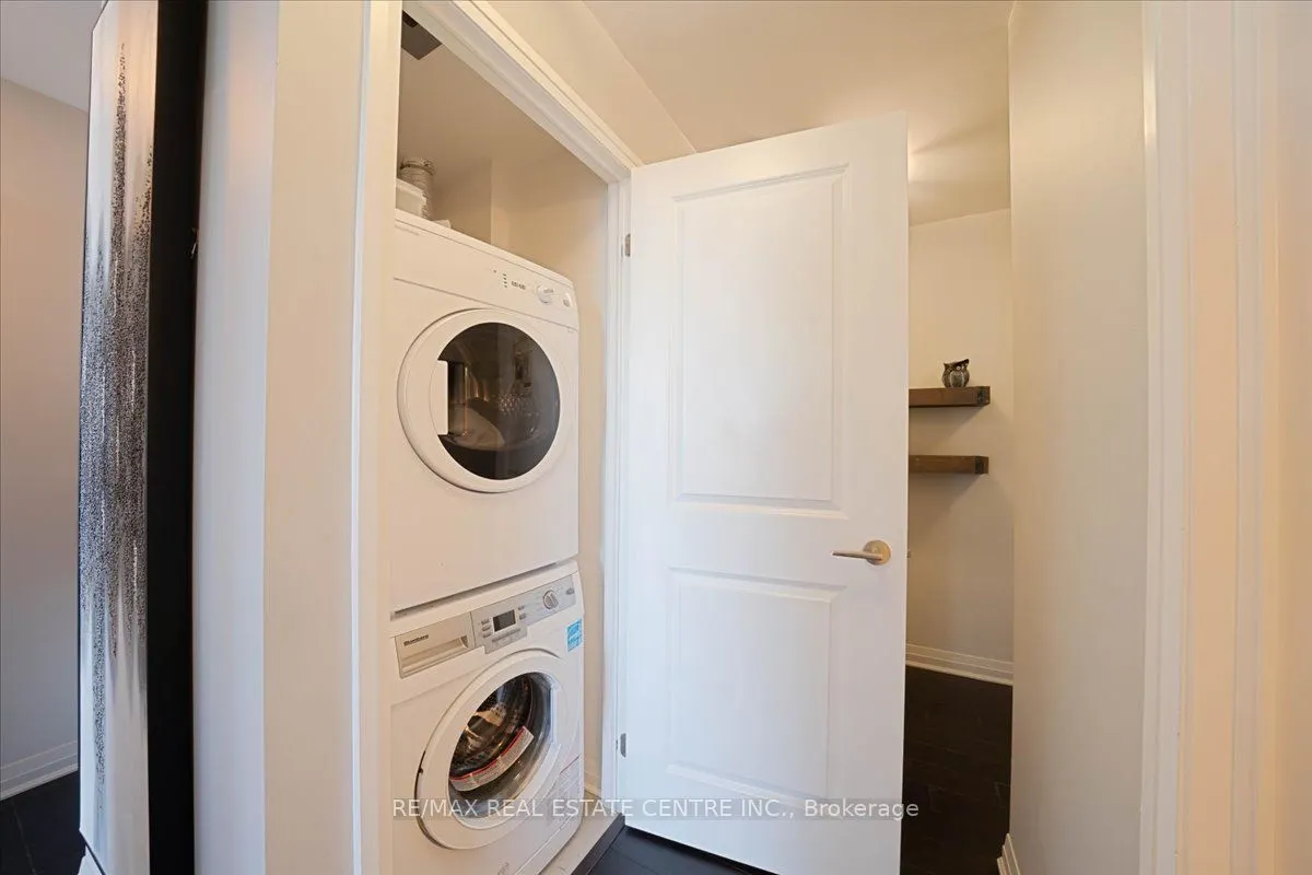 8 Mercer Street #2808