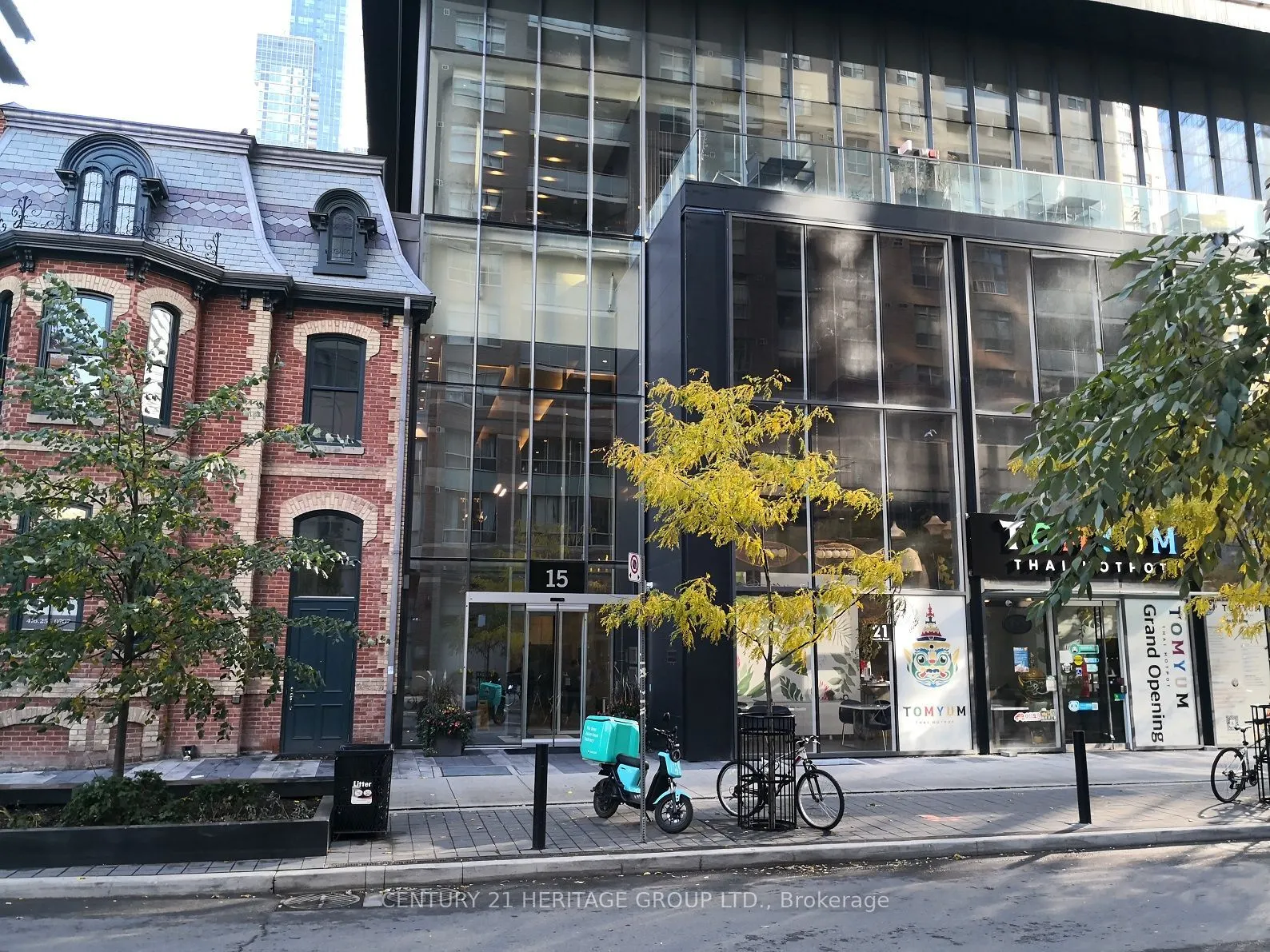 15 Grenville Street #3907