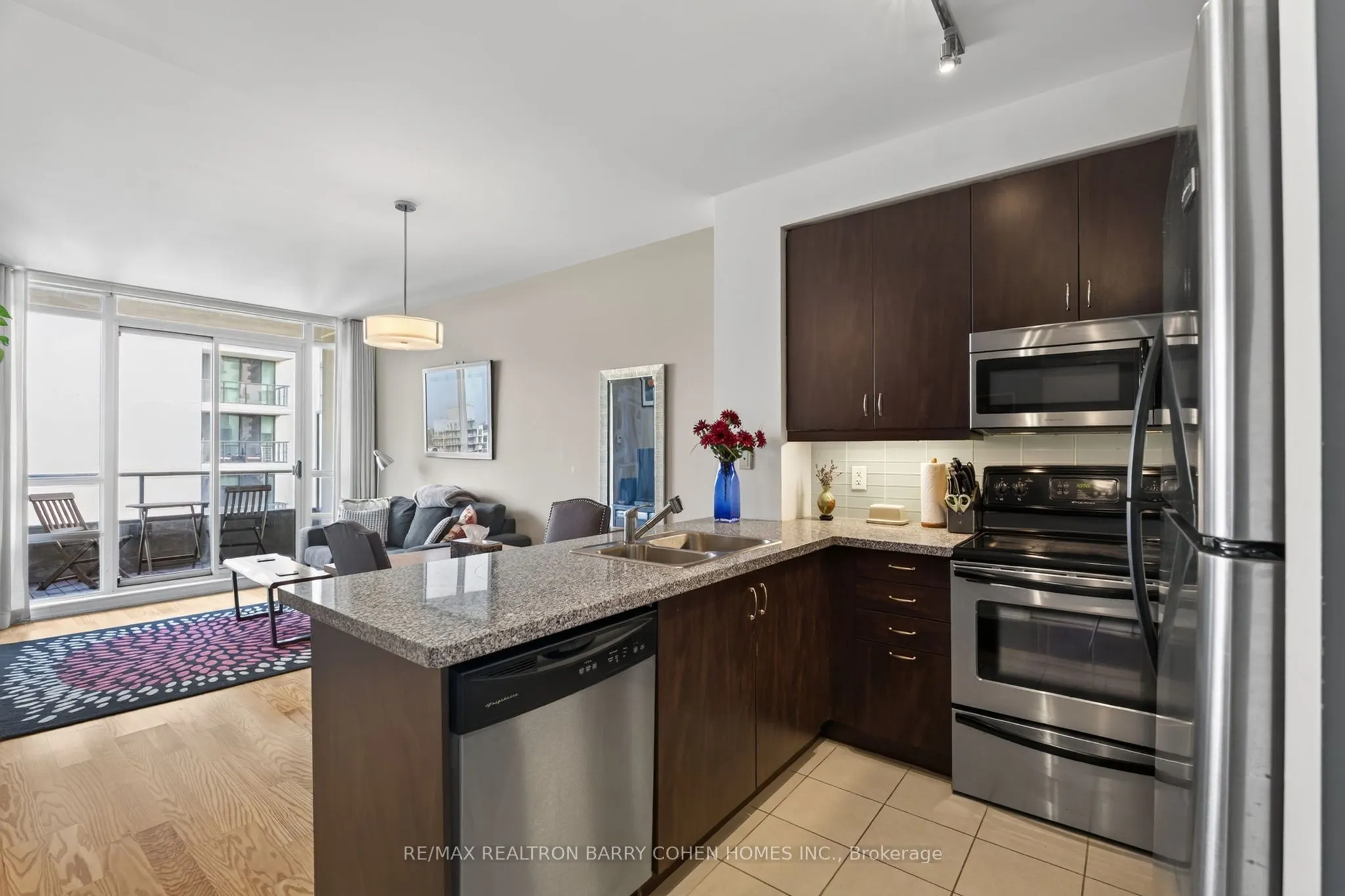 500 St Clair Avenue W #1404
