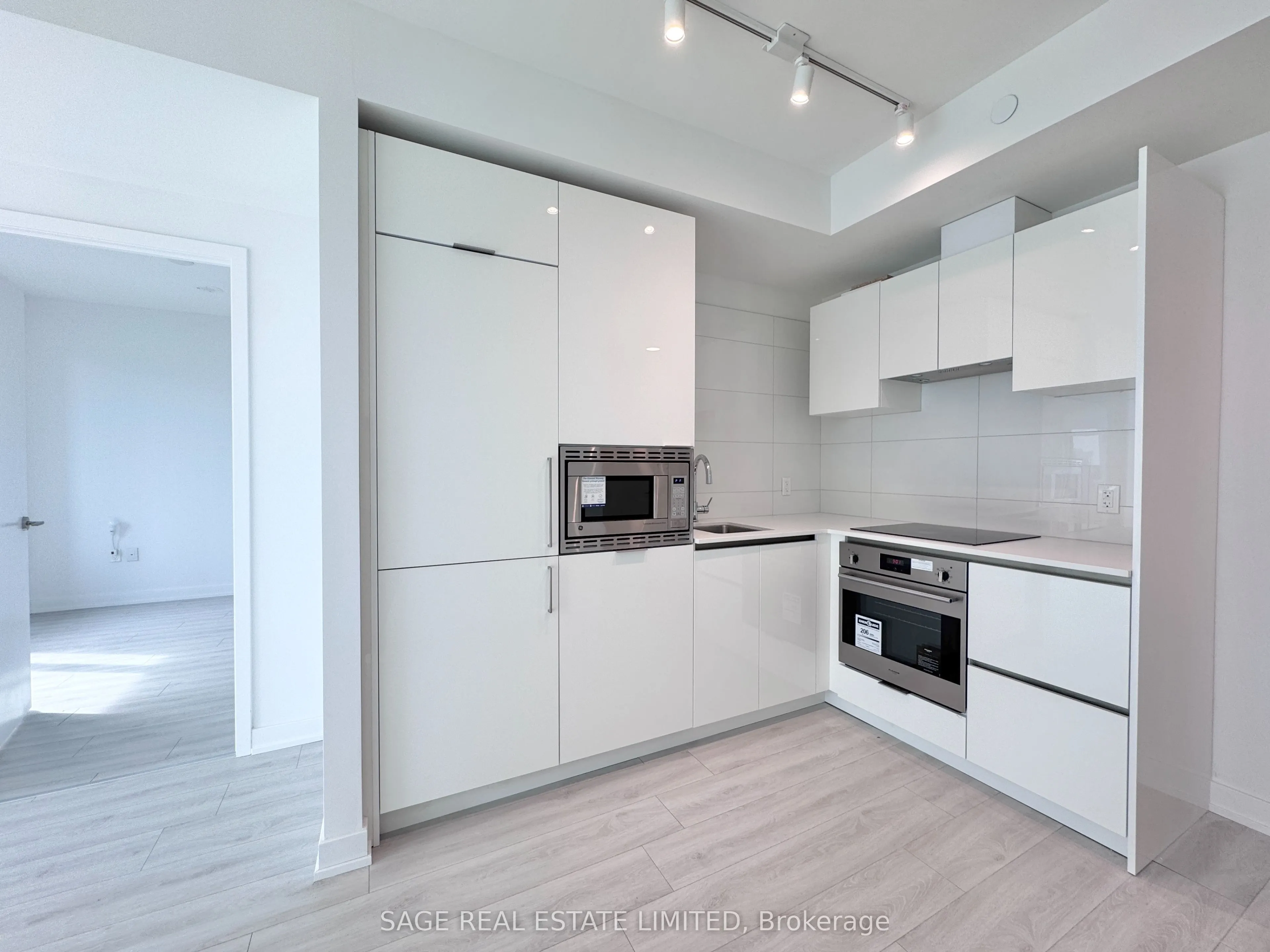 238 Simcoe Street #3505