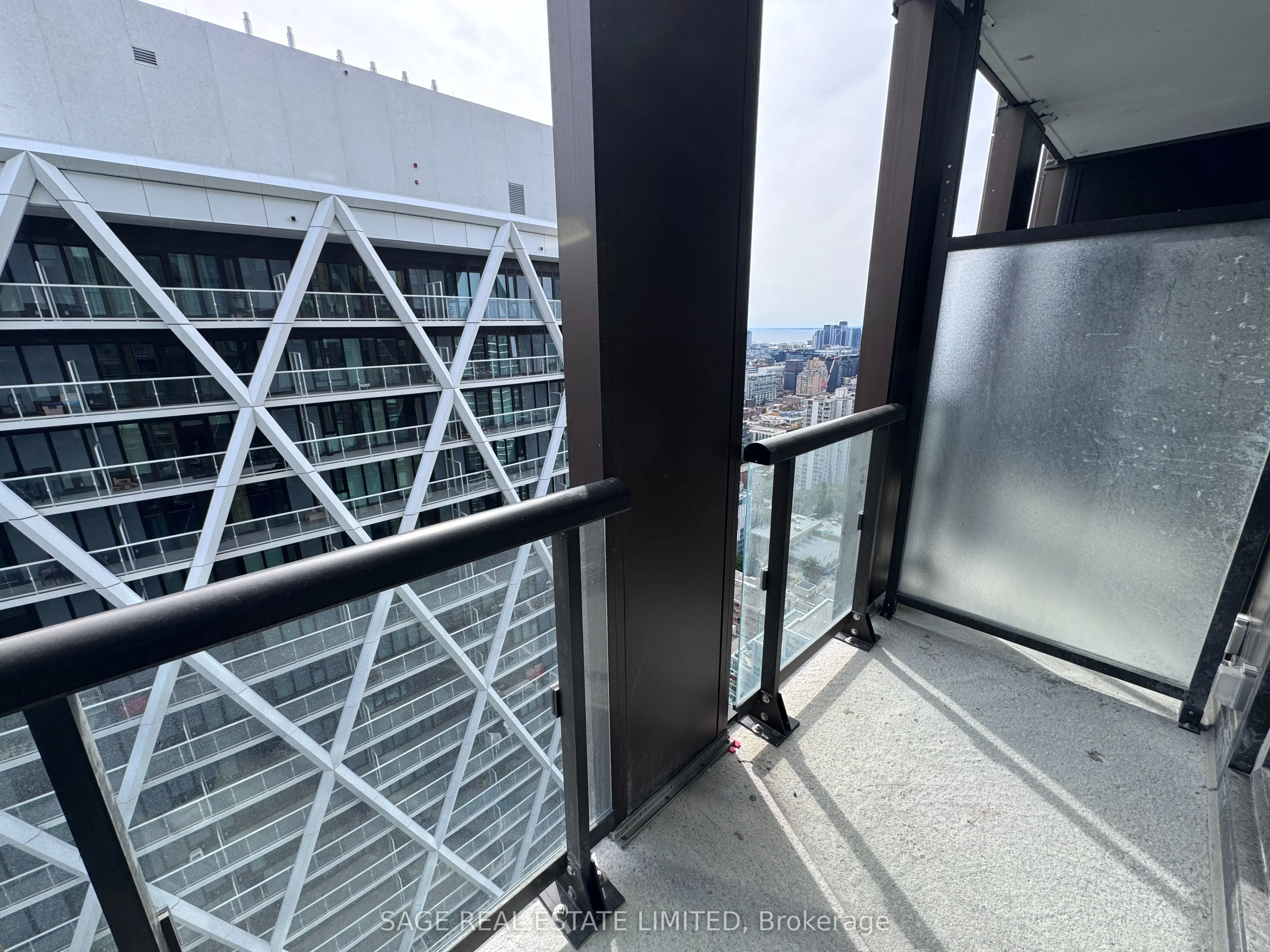 238 Simcoe Street #3505
