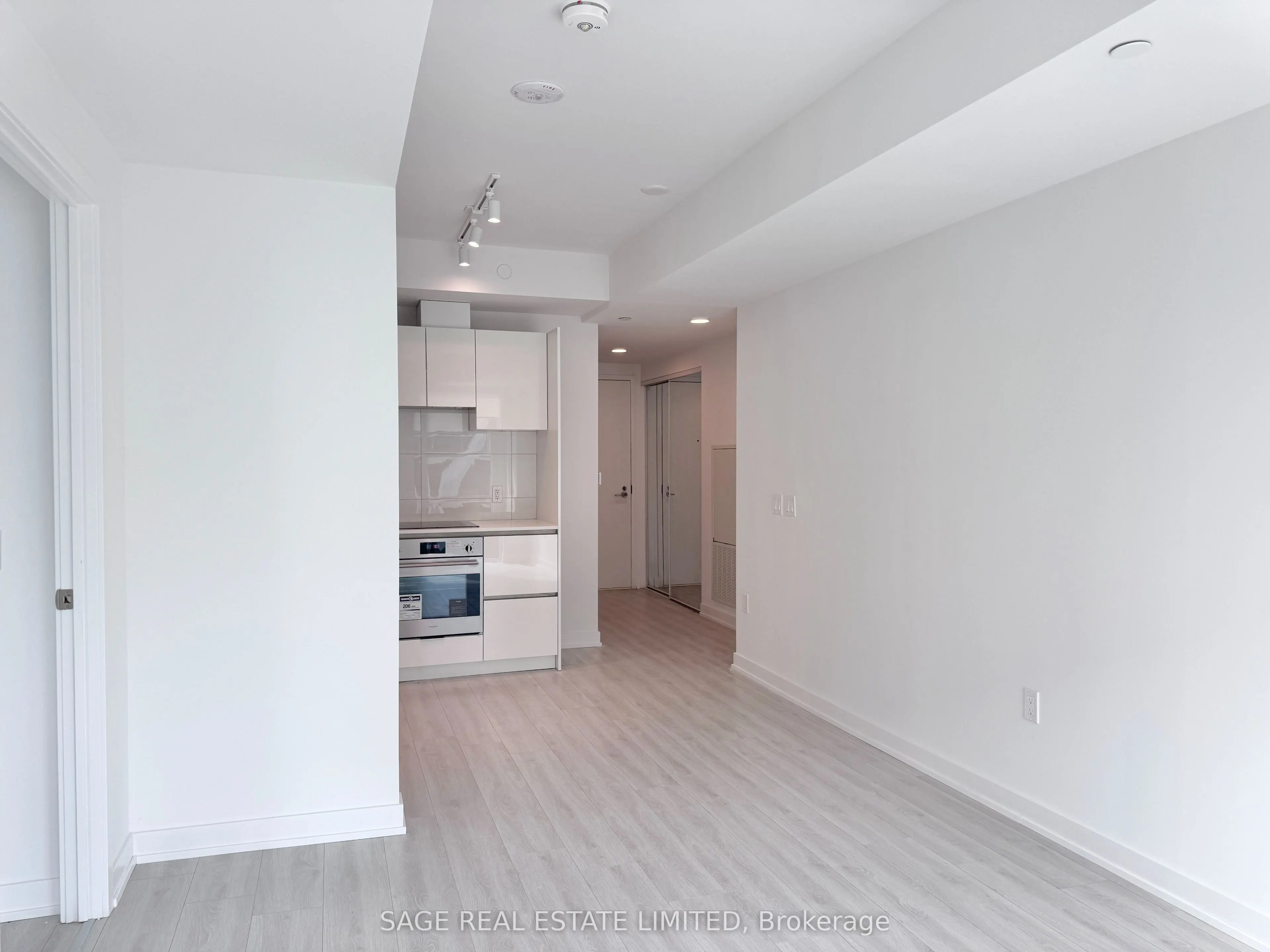 238 Simcoe Street #3505