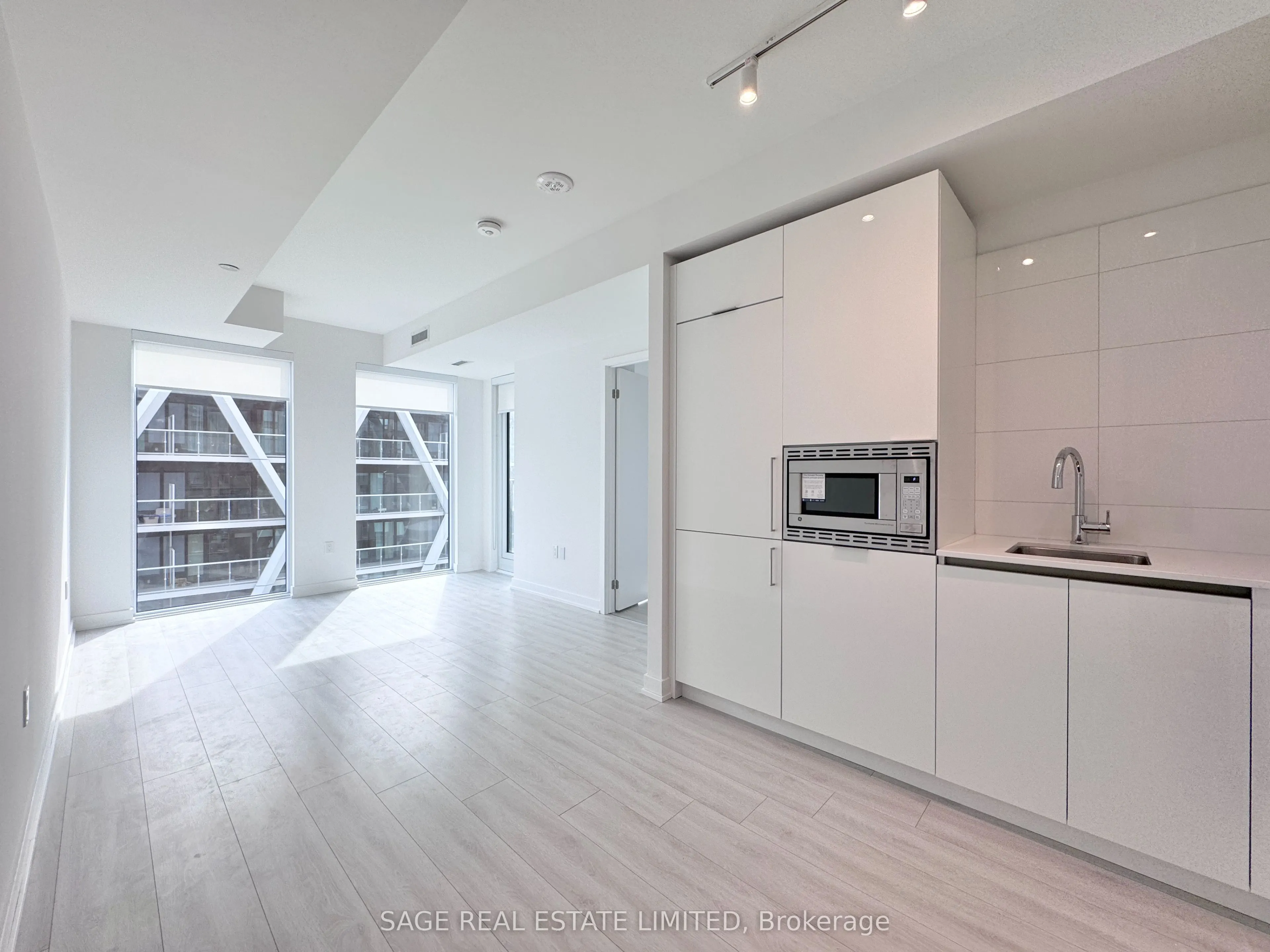 238 Simcoe Street #3505