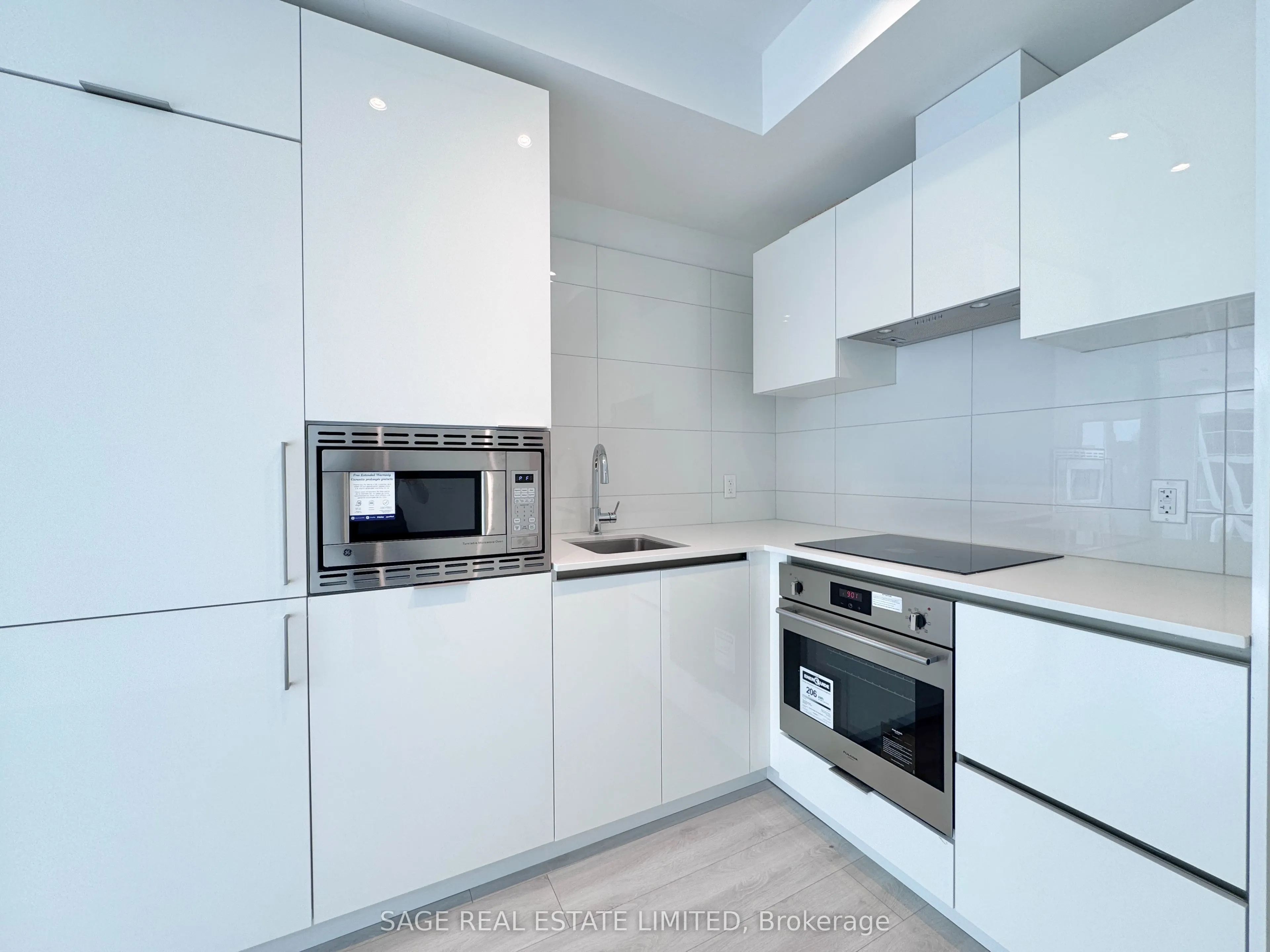 238 Simcoe Street #3505