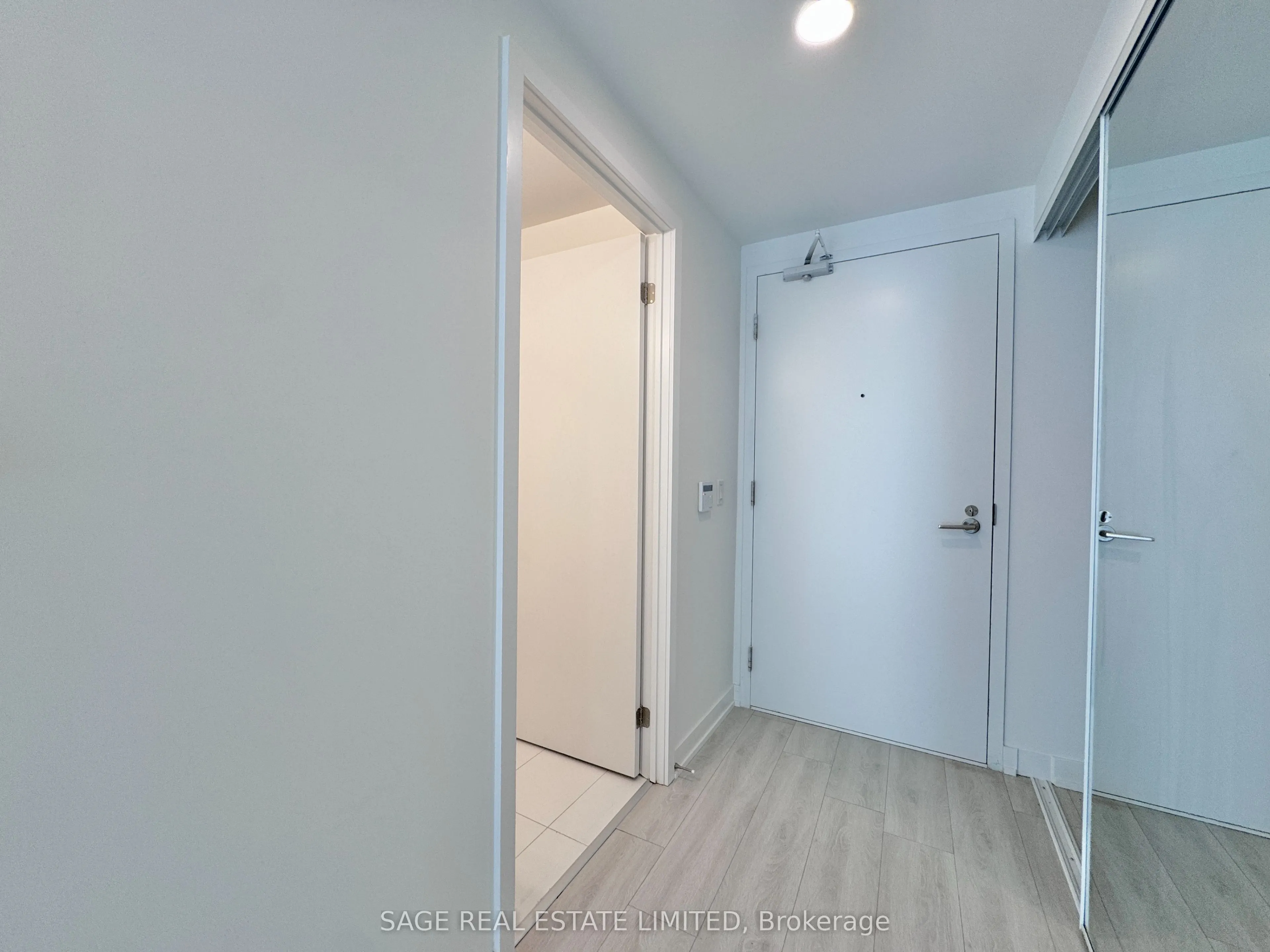 238 Simcoe Street #3505
