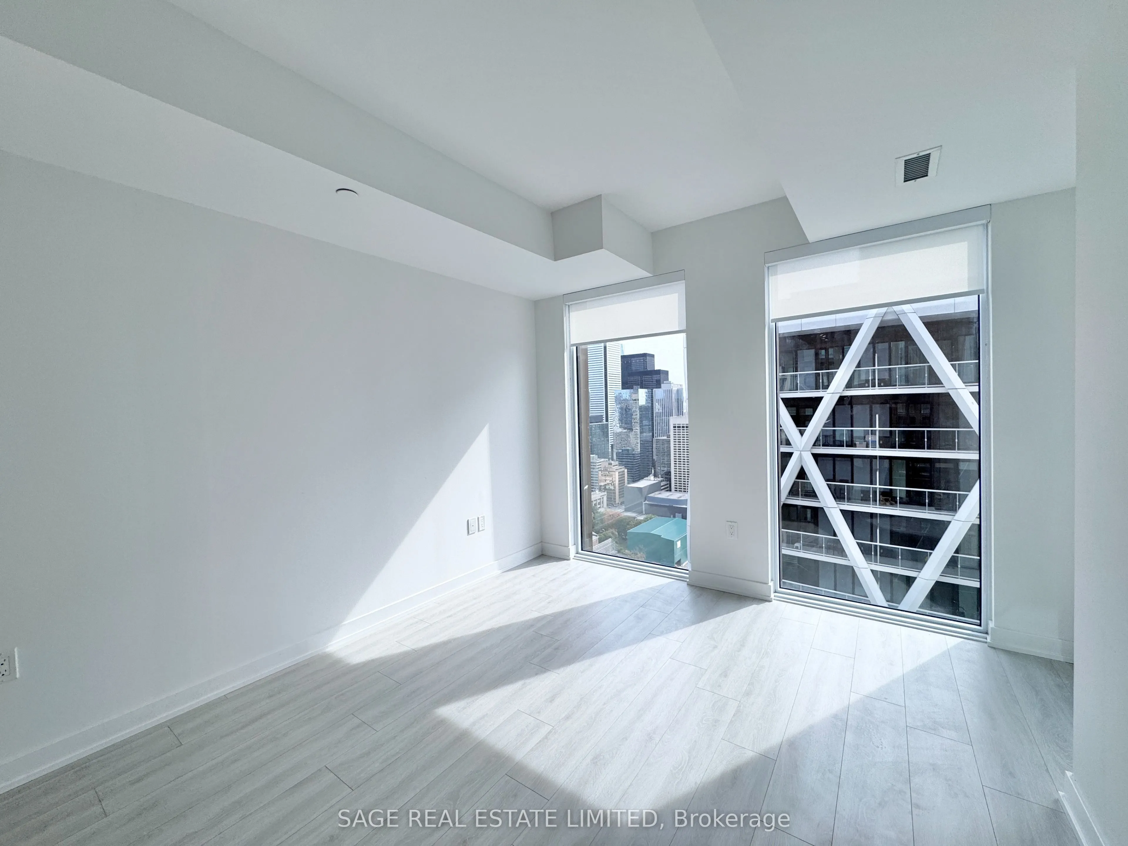 238 Simcoe Street #3505