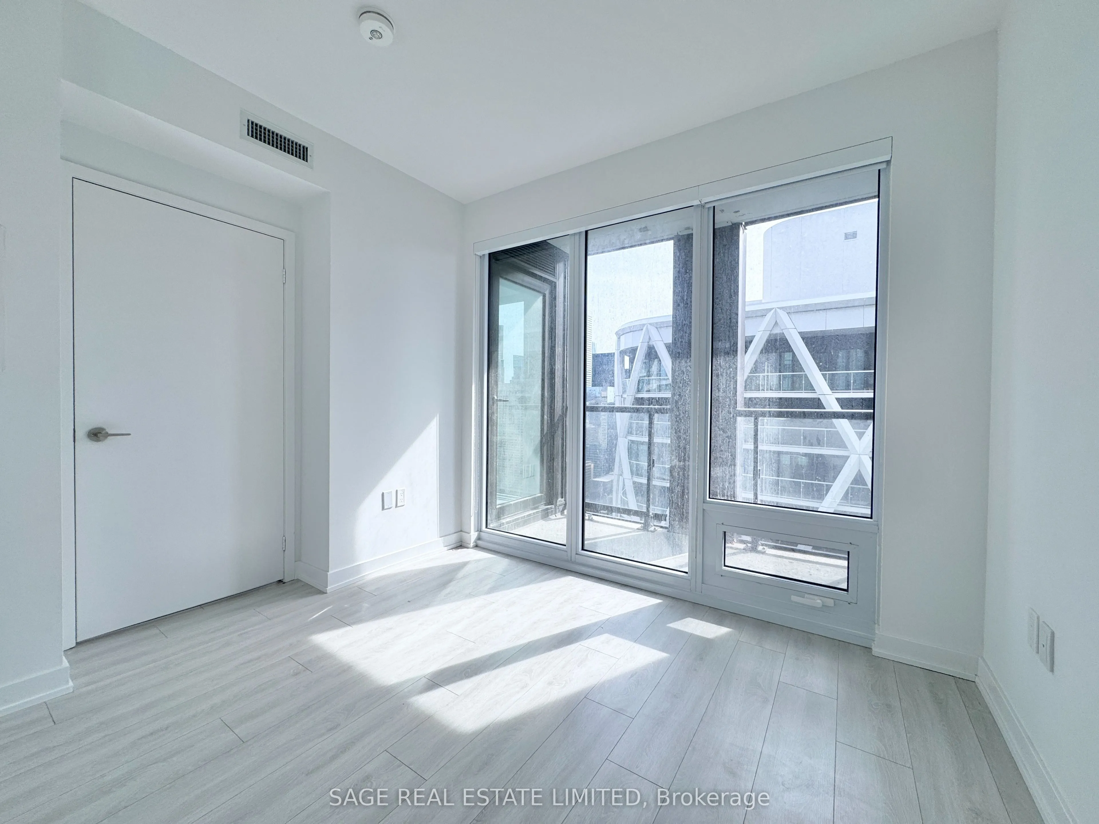 238 Simcoe Street #3505