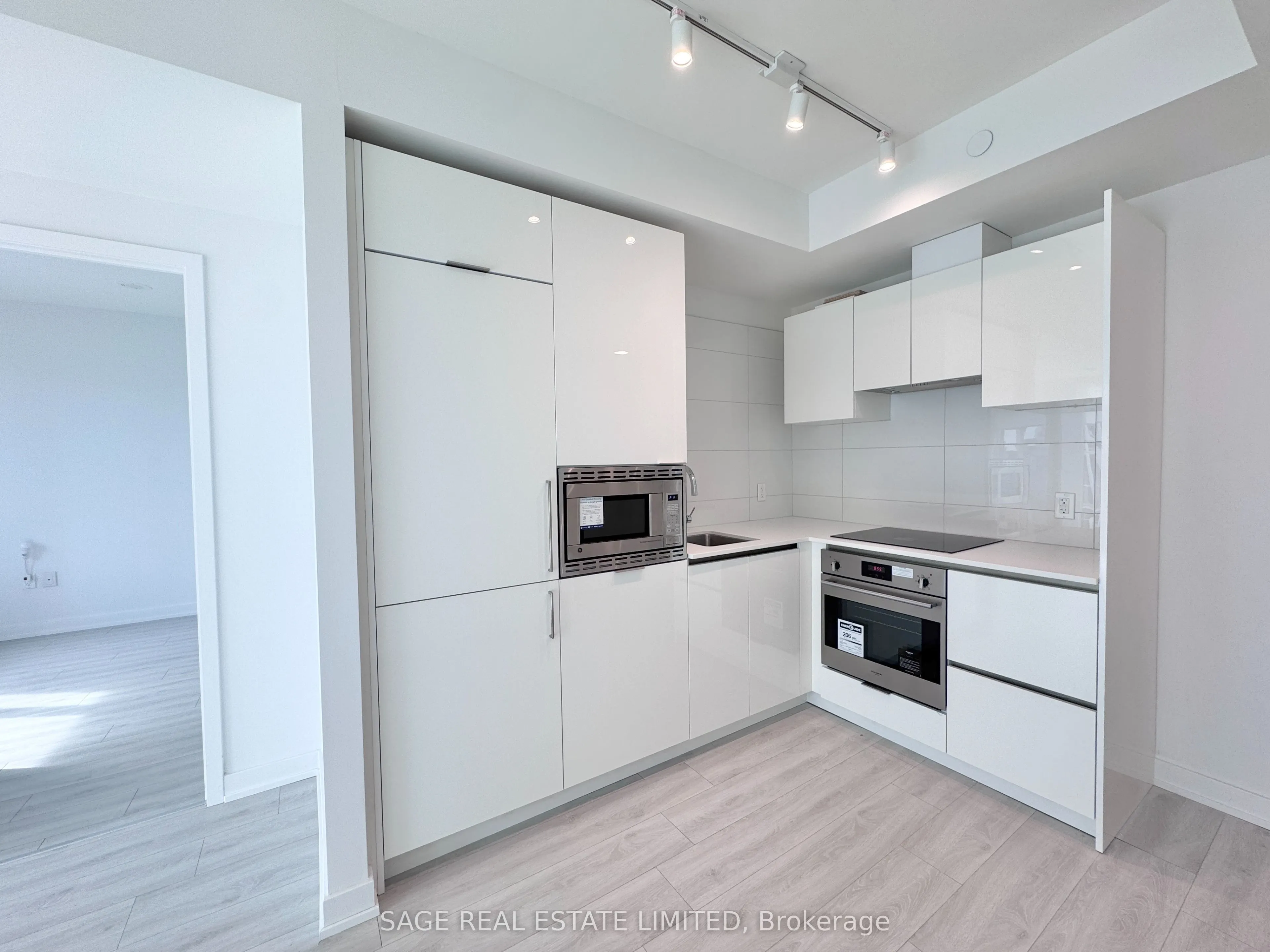 238 Simcoe Street #3505