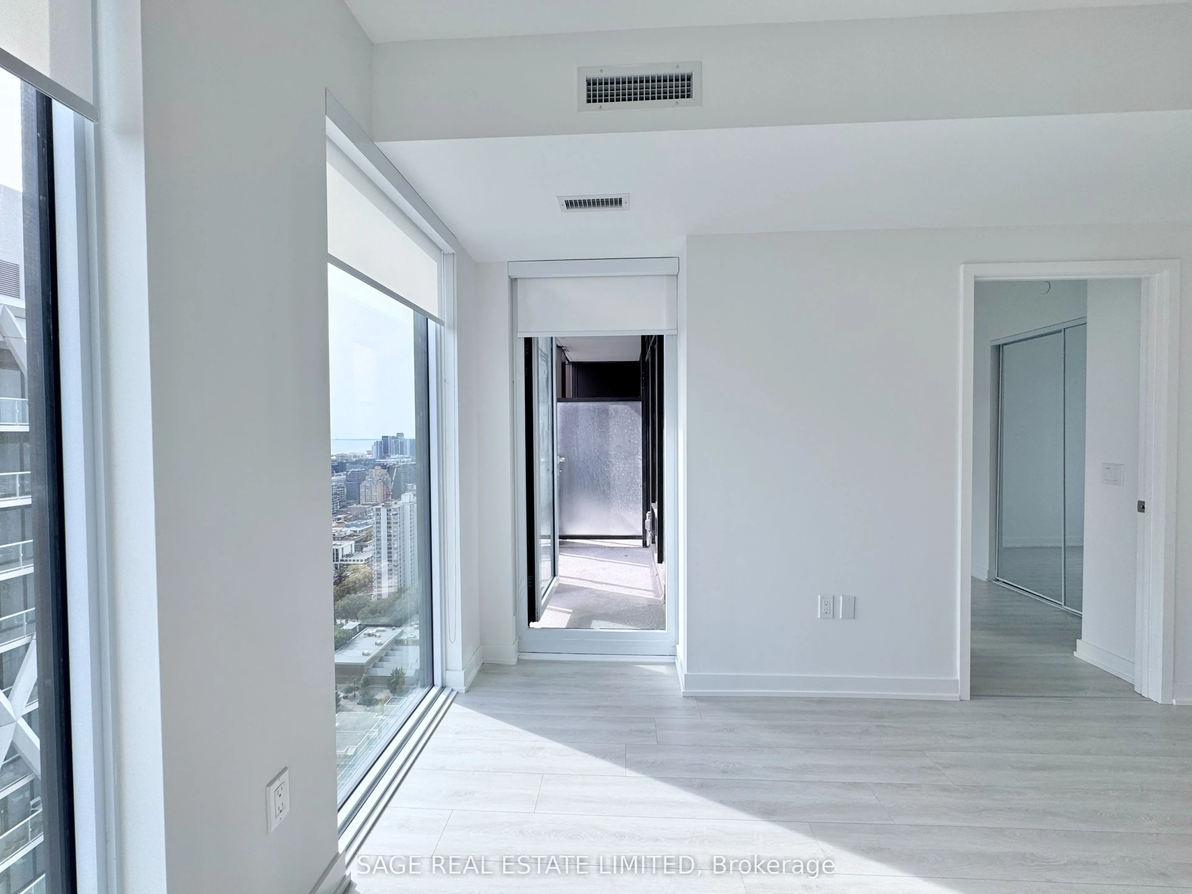 238 Simcoe Street #3505