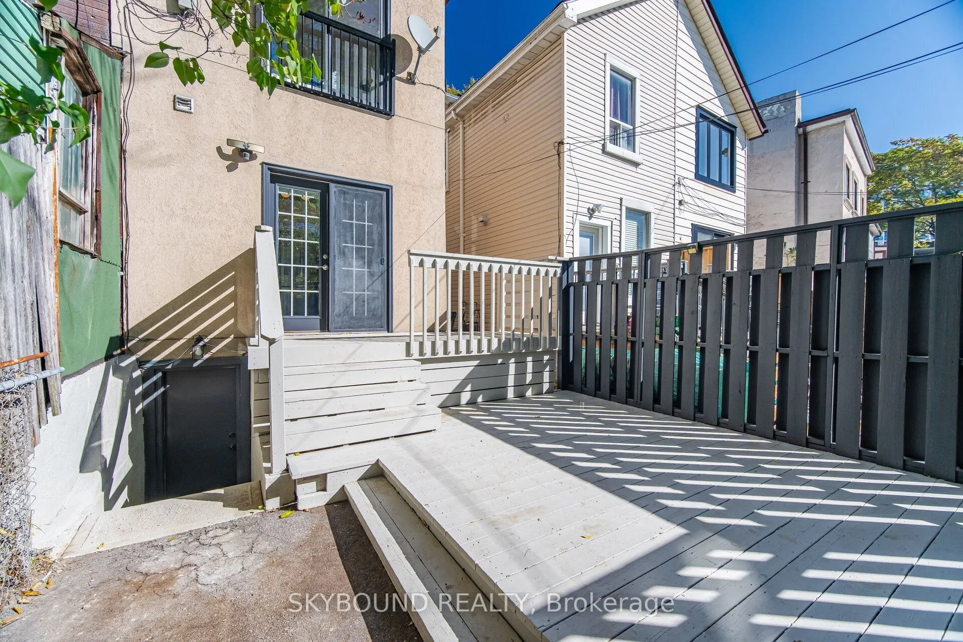 155 Niagara Street