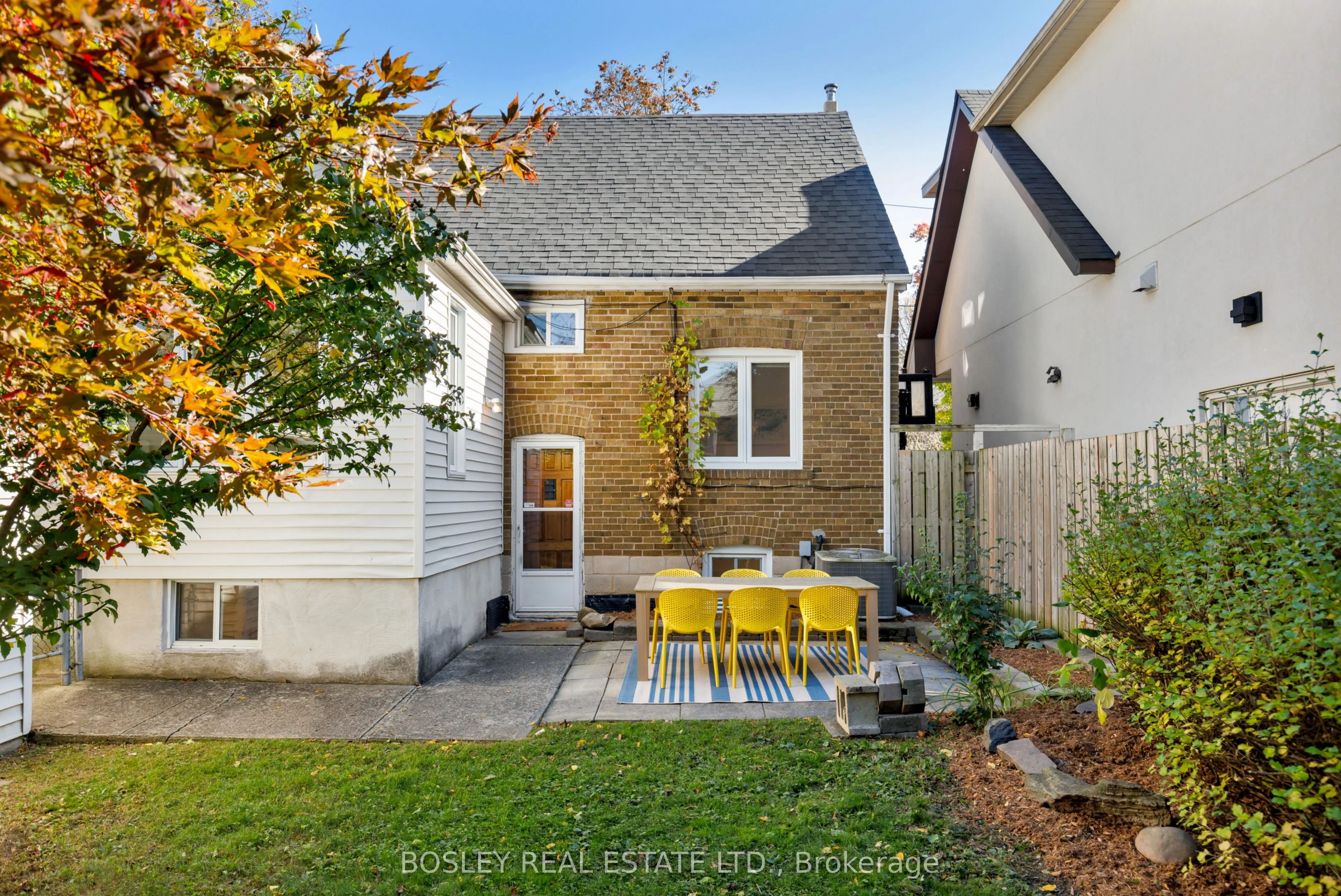 128 Leacrest Road