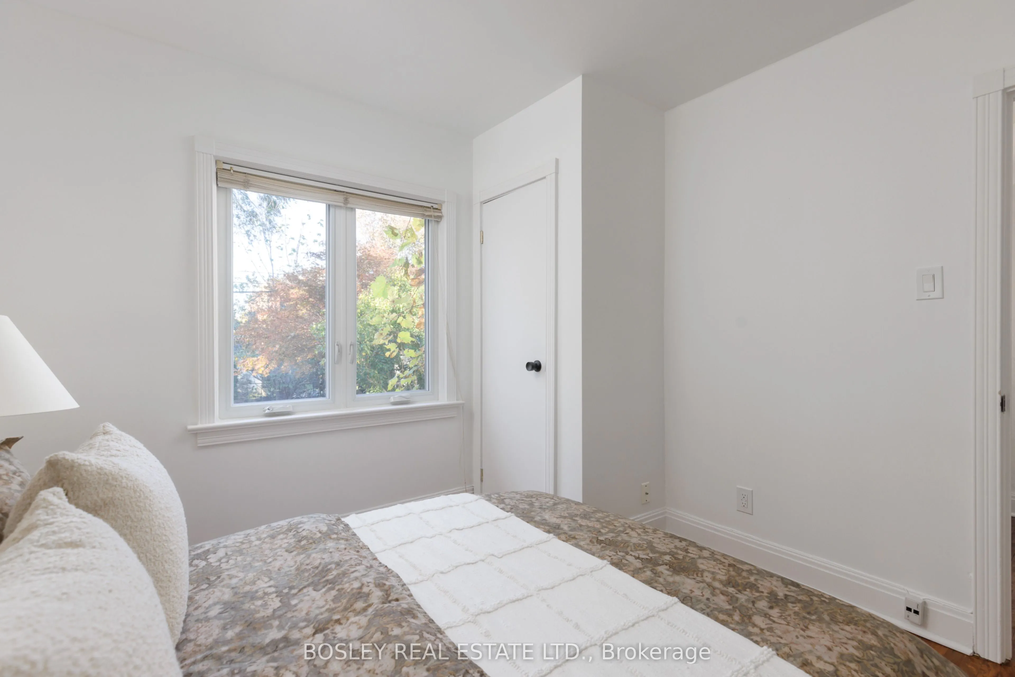 128 Leacrest Road
