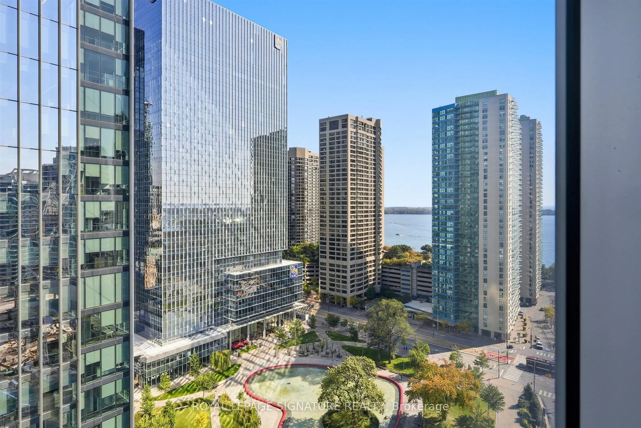 10 York Street #2004
