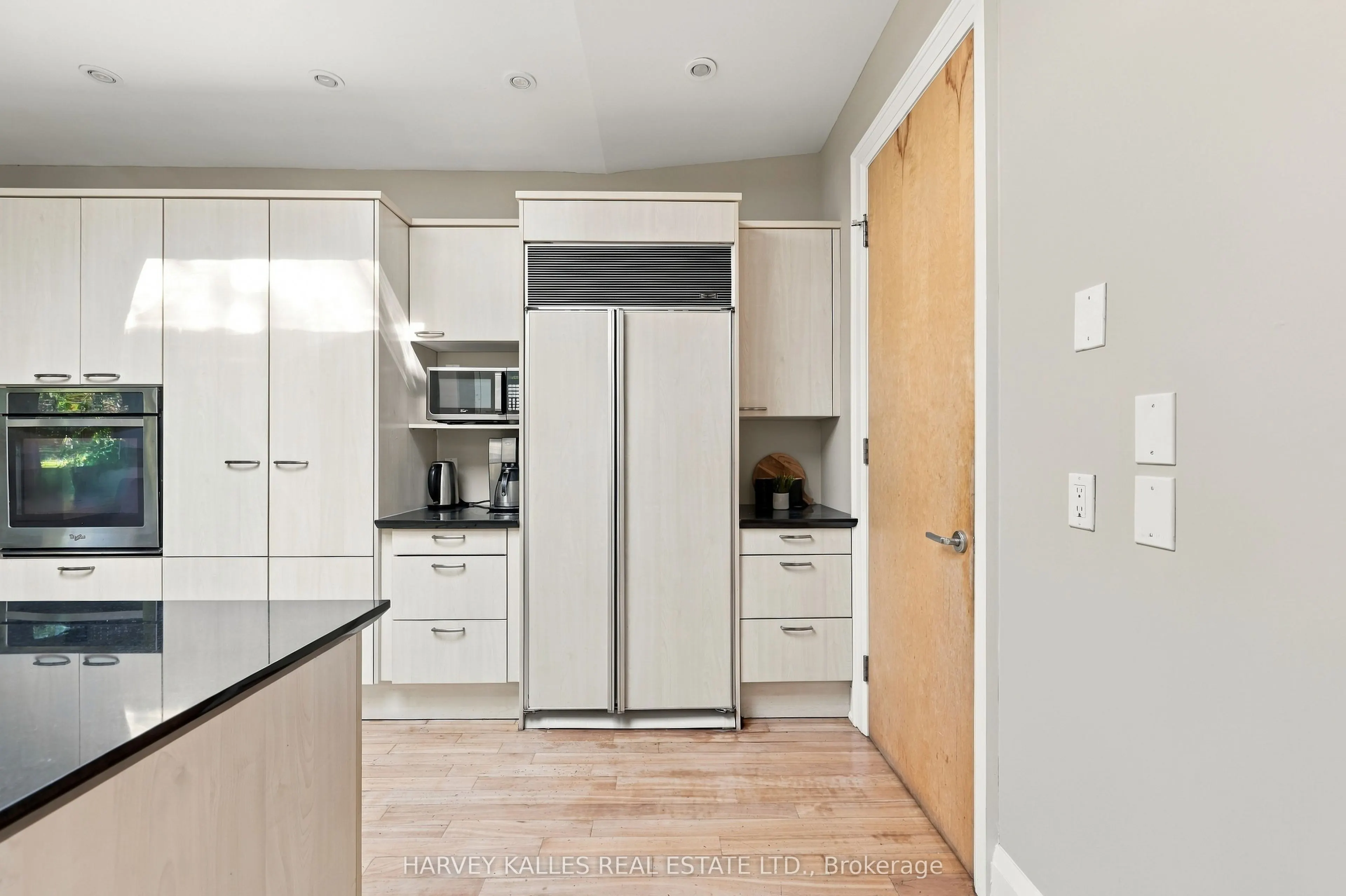 41 Hurlingham Crescent