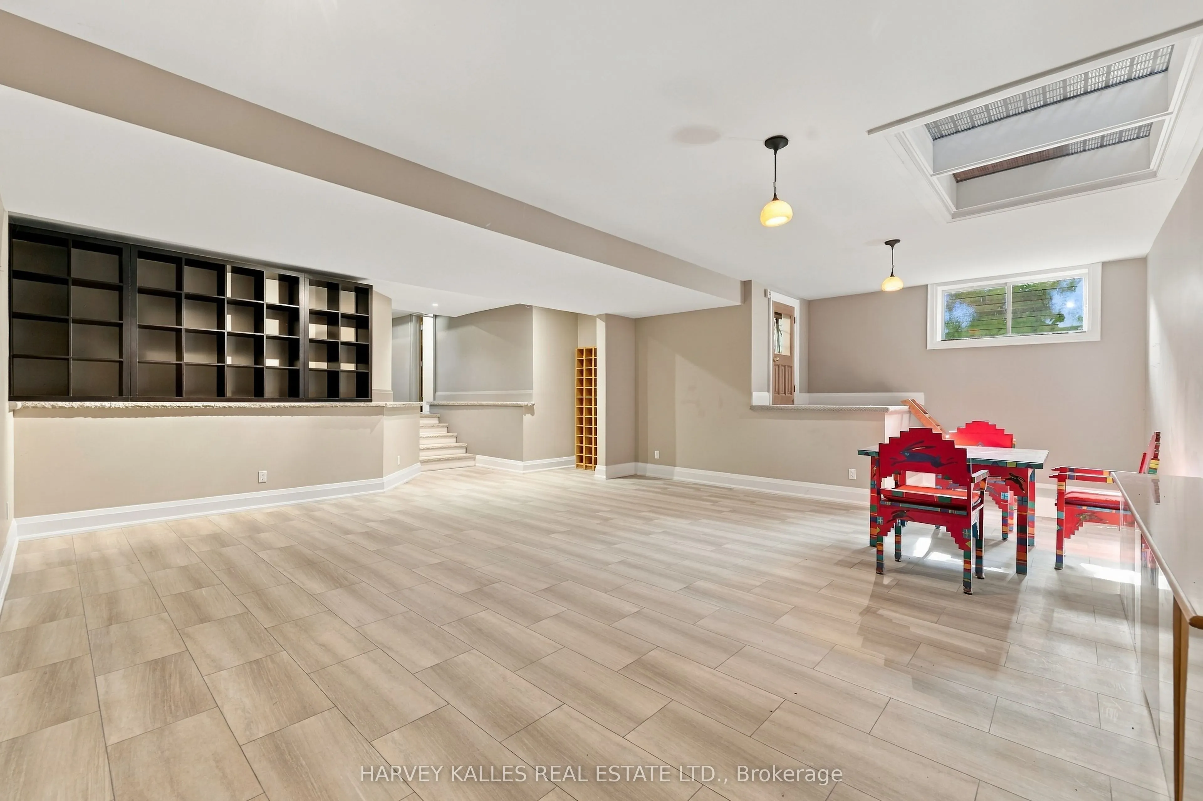 41 Hurlingham Crescent