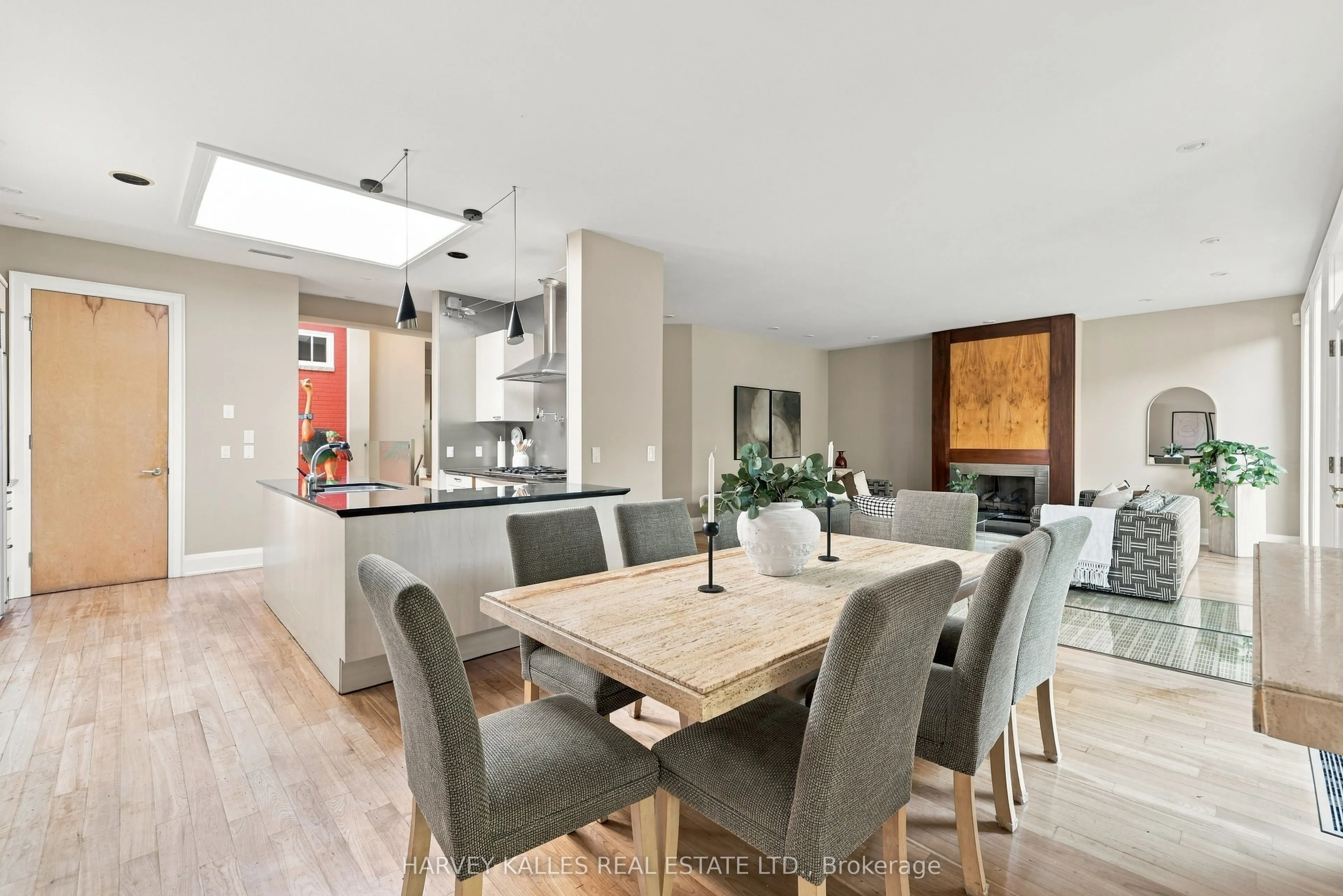 41 Hurlingham Crescent