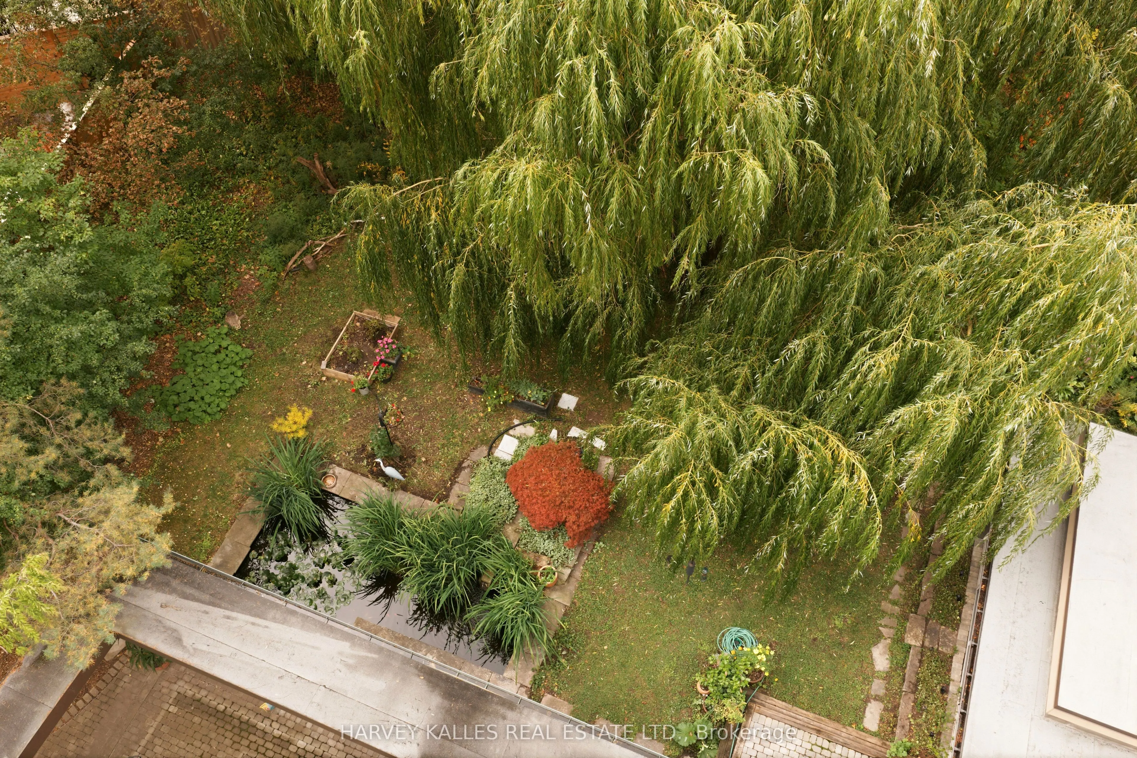 41 Hurlingham Crescent