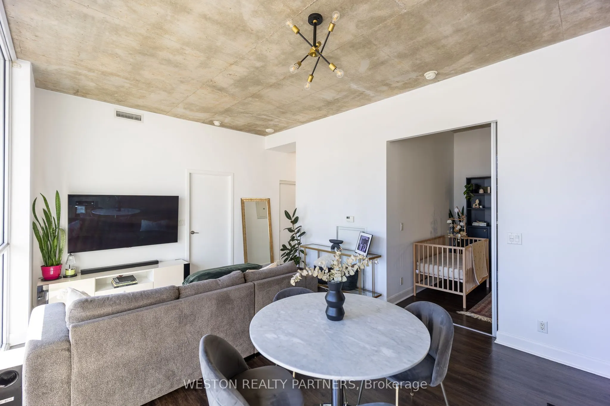 478 King Street W #514