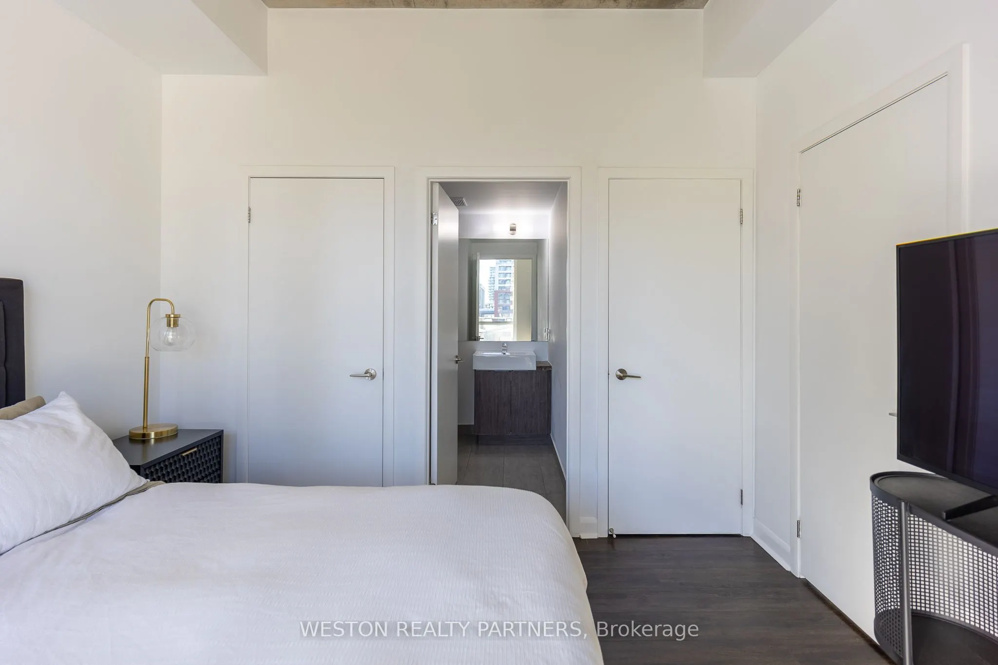 478 King Street W #514