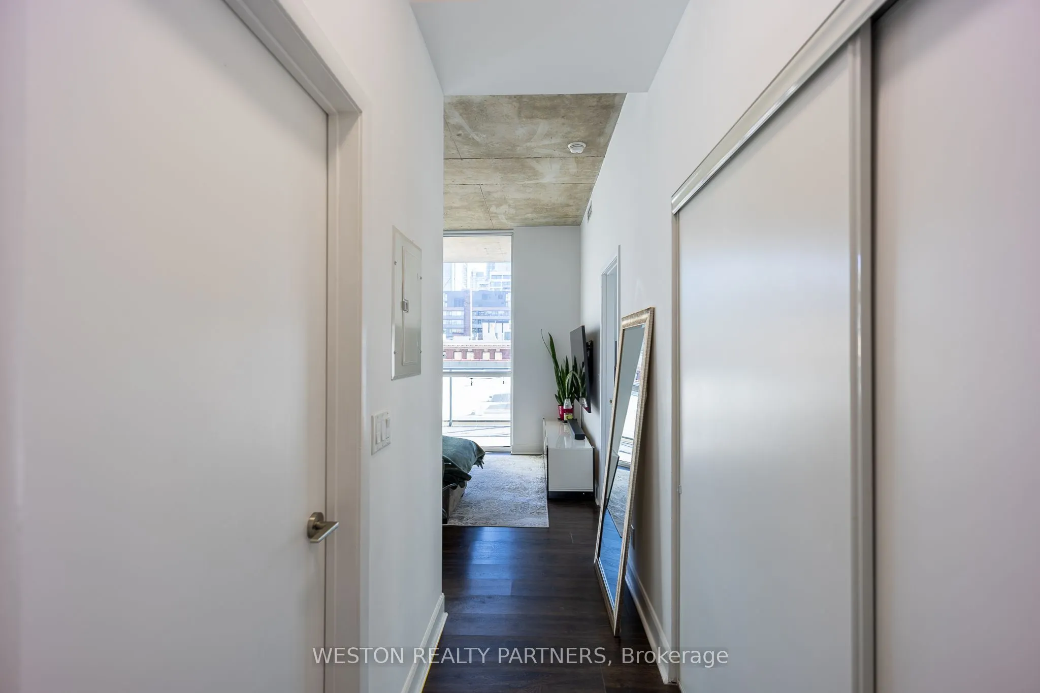 478 King Street W #514