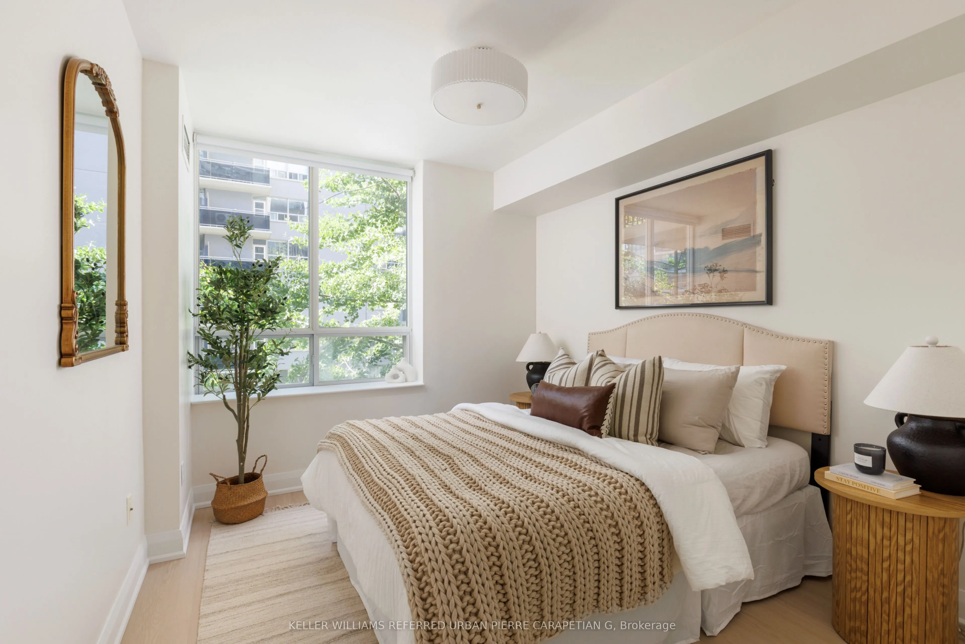 188 Redpath Avenue #402