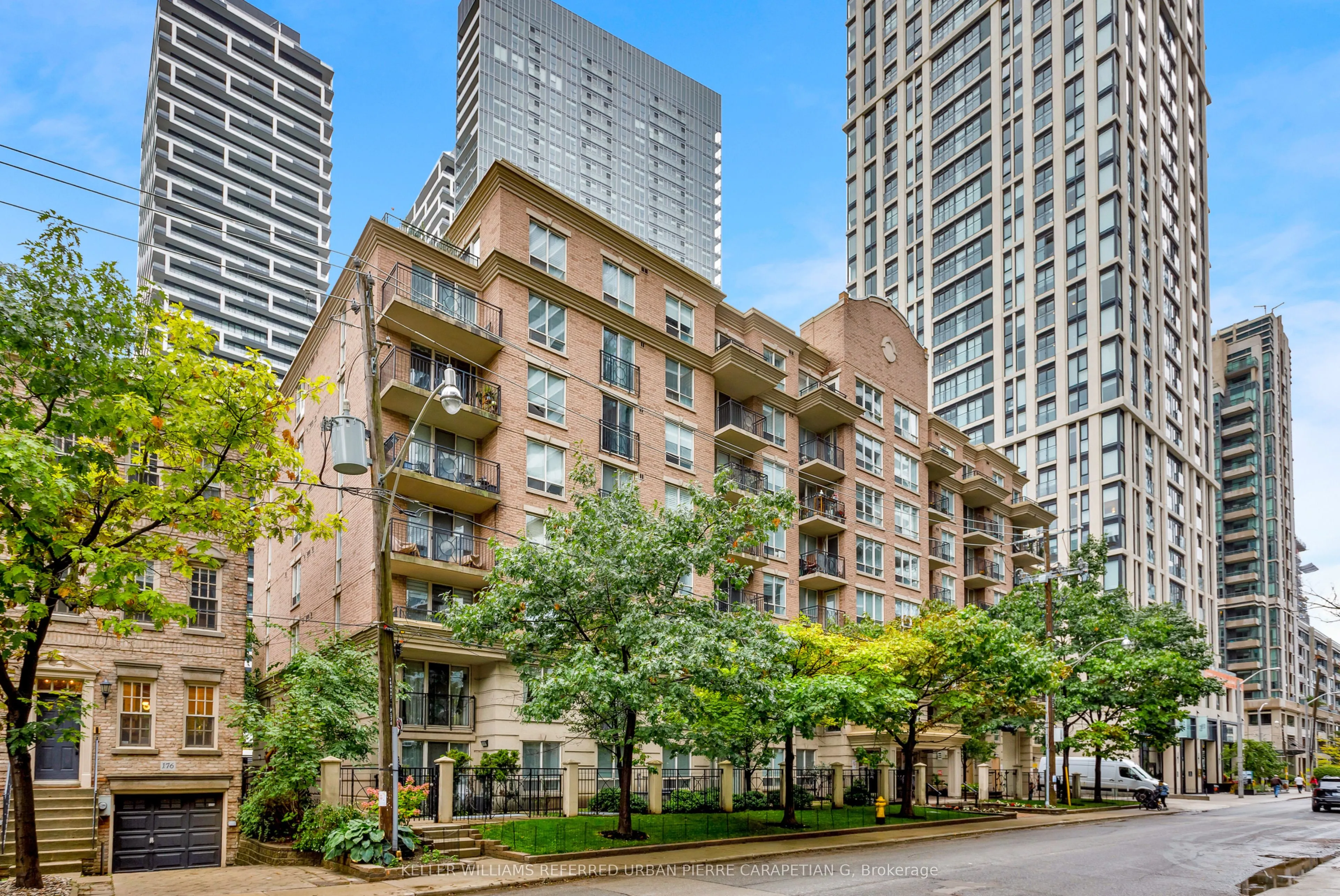 188 Redpath Avenue #402
