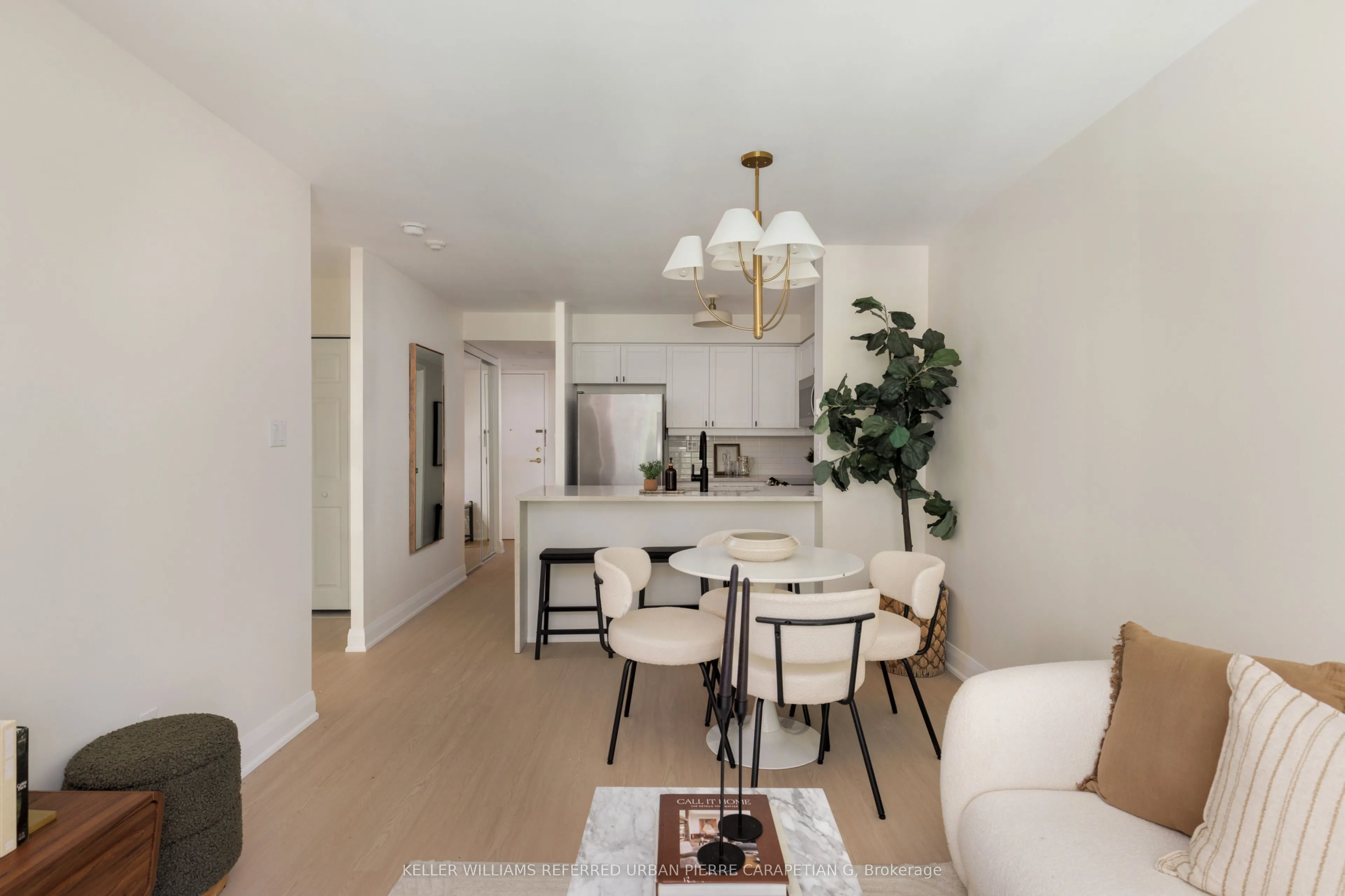 188 Redpath Avenue #402